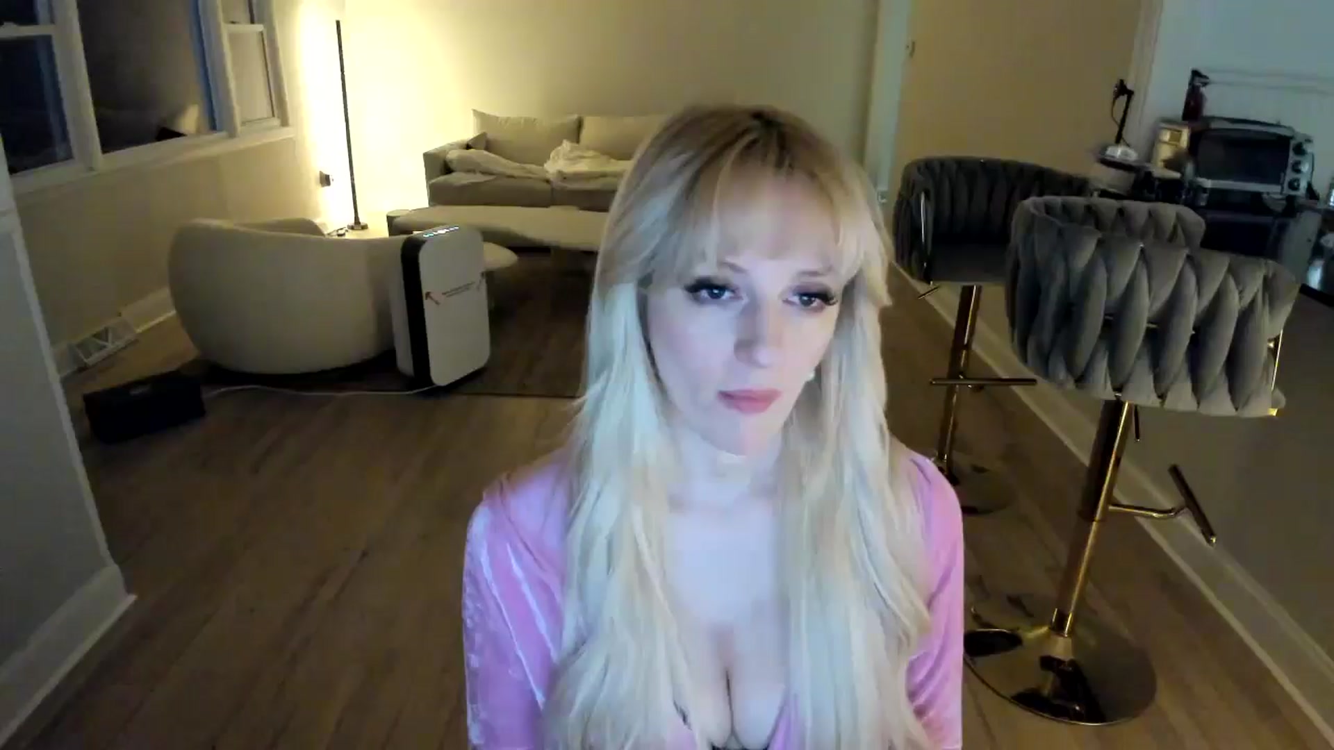 Gallery image thumbnail from Milk_Party's myfreecams stream on, 02/04/2025, 04:12 image 8 of 20