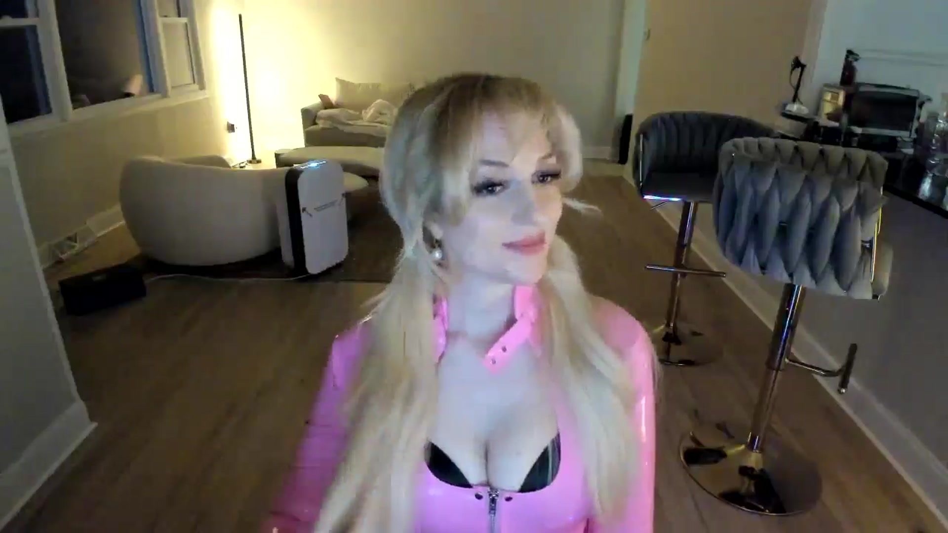 Gallery image thumbnail from Milk_Party's myfreecams stream on, 02/06/2025, 04:03 image 9 of 20