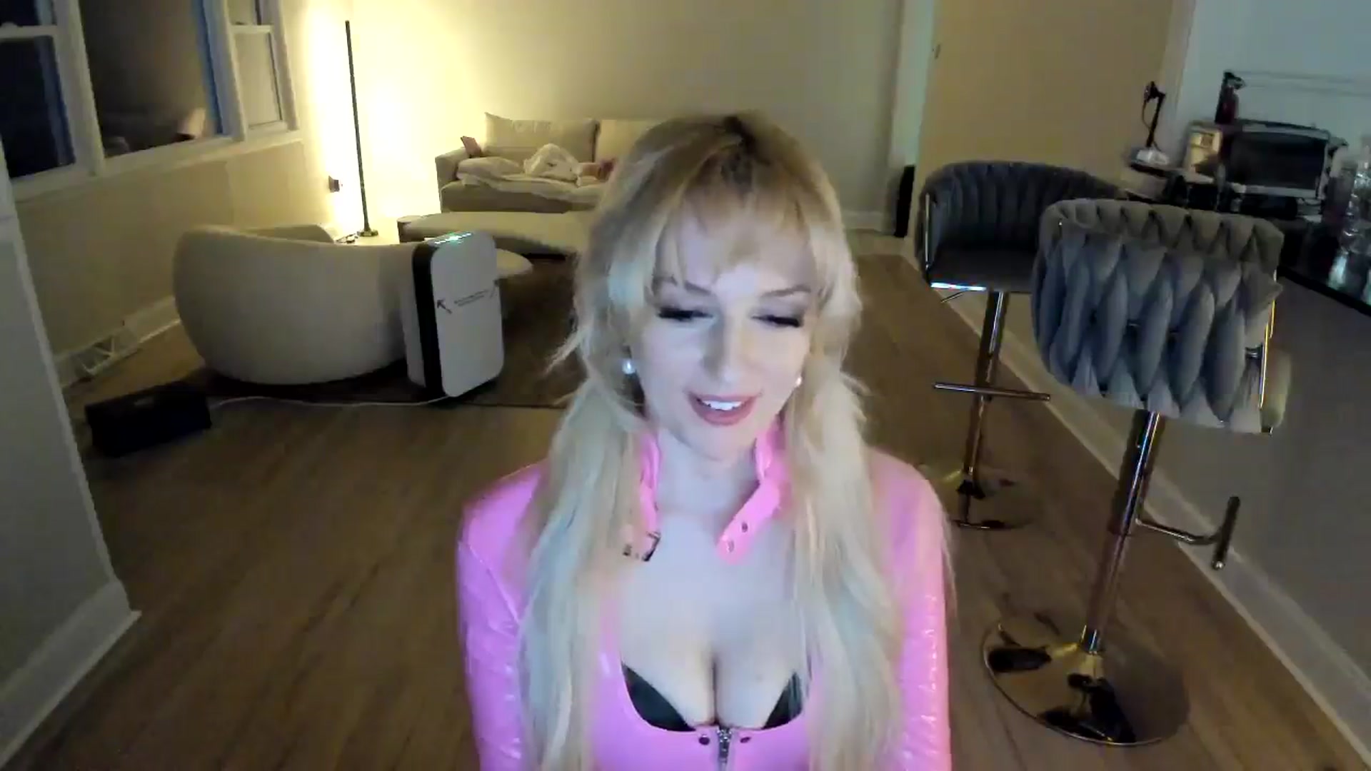 Gallery image thumbnail from Milk_Party's myfreecams stream on, 02/06/2025, 04:03 image 18 of 20
