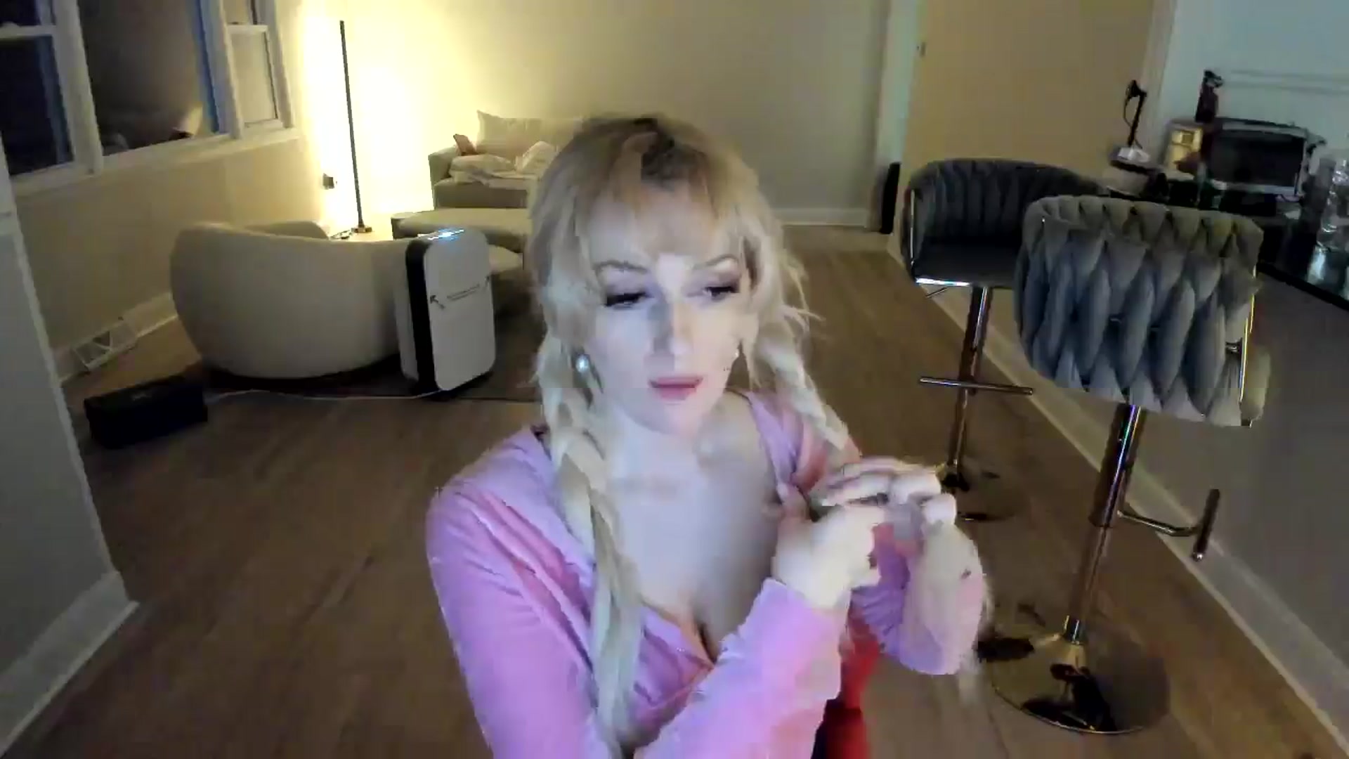 Gallery image thumbnail from Milk_Party's myfreecams stream on, 02/06/2025, 06:08 image 15 of 20