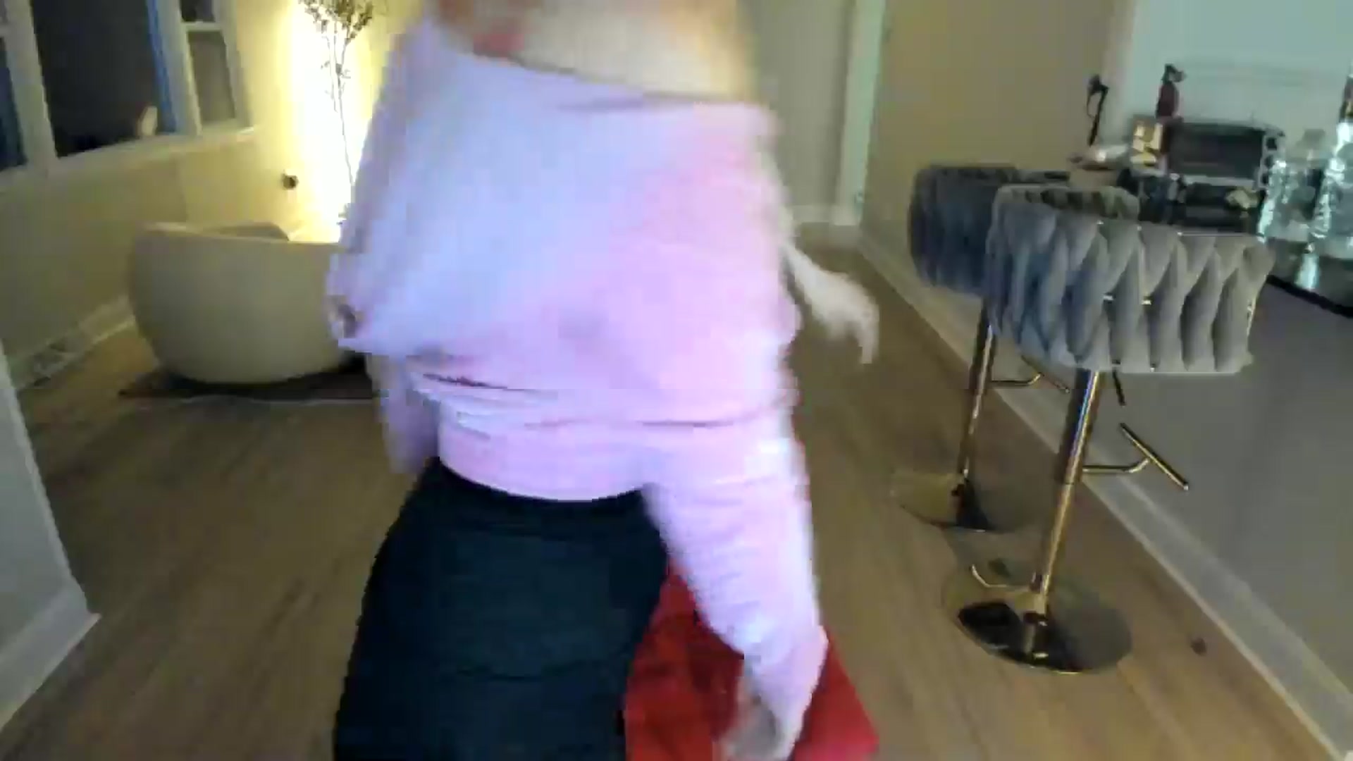 Gallery image thumbnail from Milk_Party's myfreecams stream on, 02/10/2025, 05:23 image 3 of 20