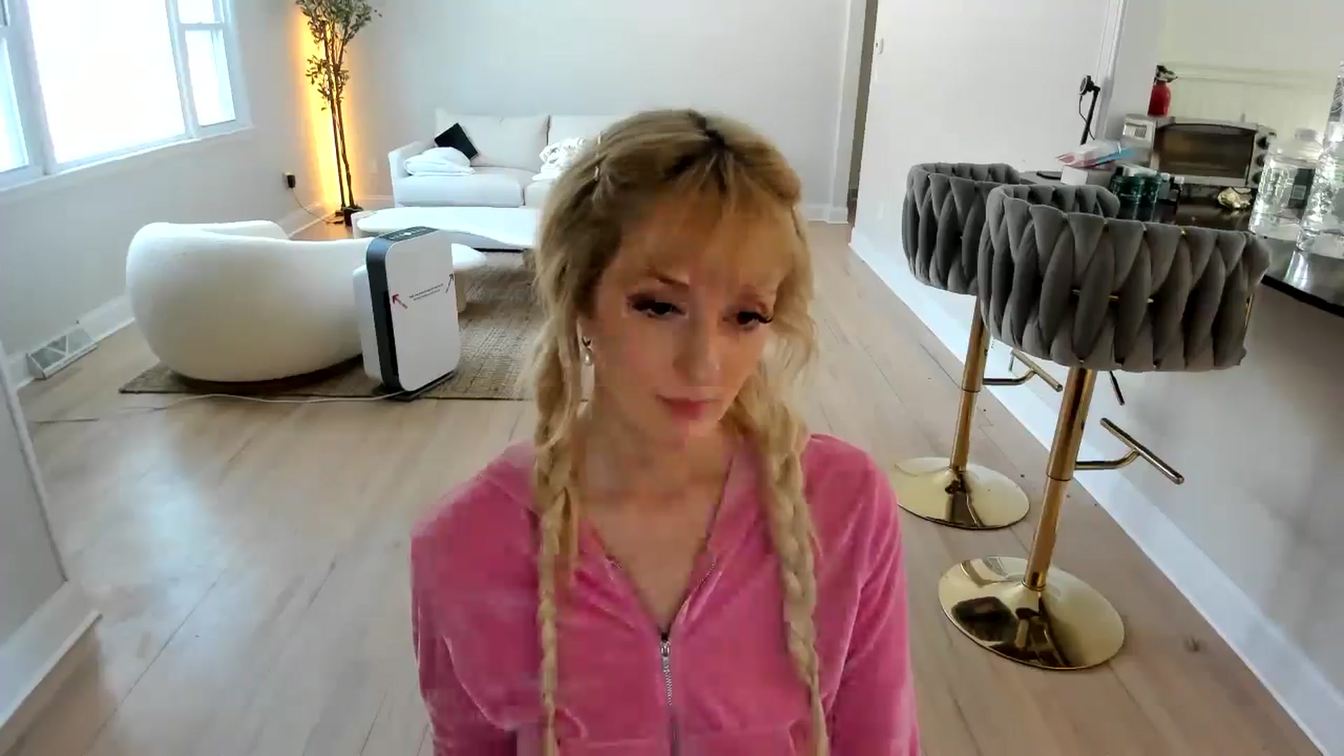 Gallery image thumbnail from Milk_Party's myfreecams stream on, 02/10/2025, 14:06 image 15 of 20