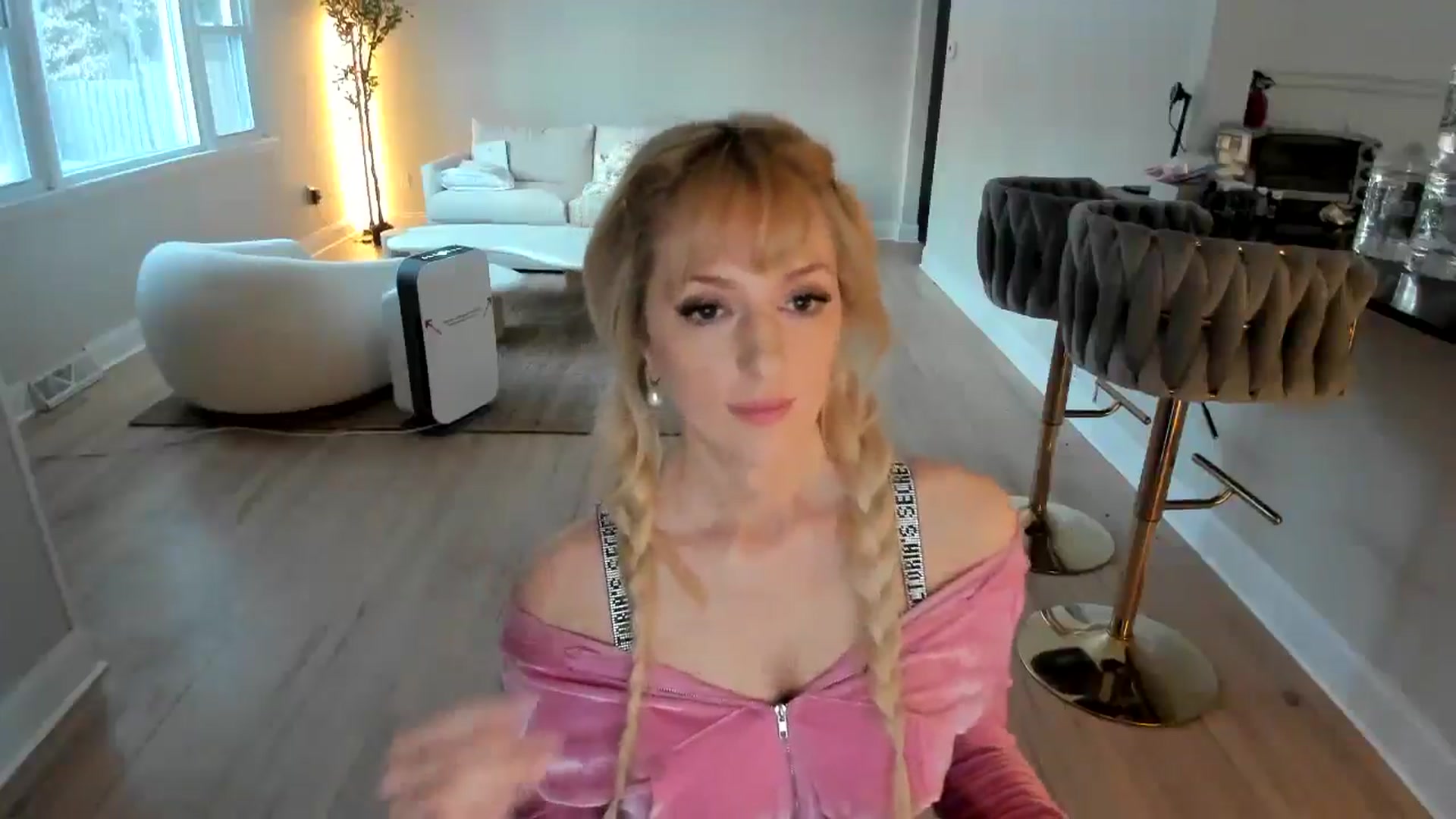 Gallery image thumbnail from Milk_Party's myfreecams stream on, 02/10/2025, 22:39 image 2 of 20