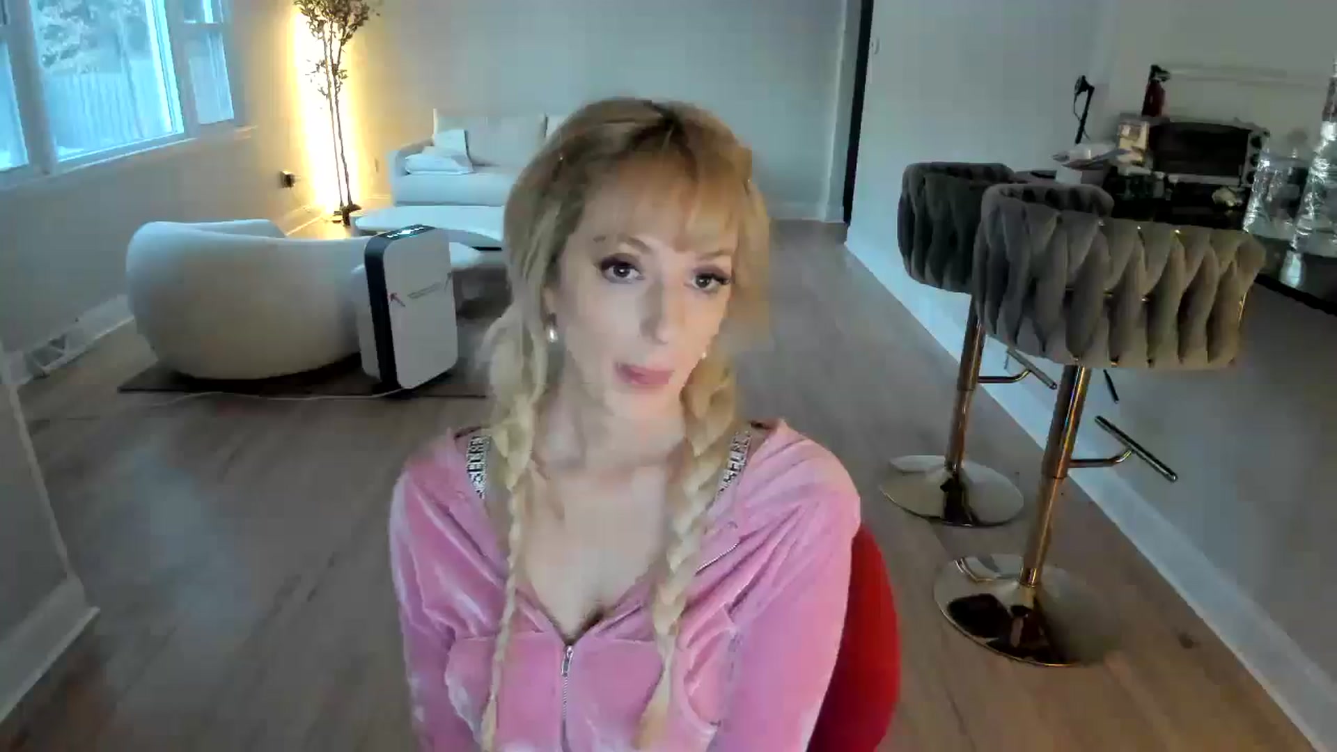 Gallery image thumbnail from Milk_Party's myfreecams stream on, 02/10/2025, 22:39 image 11 of 20