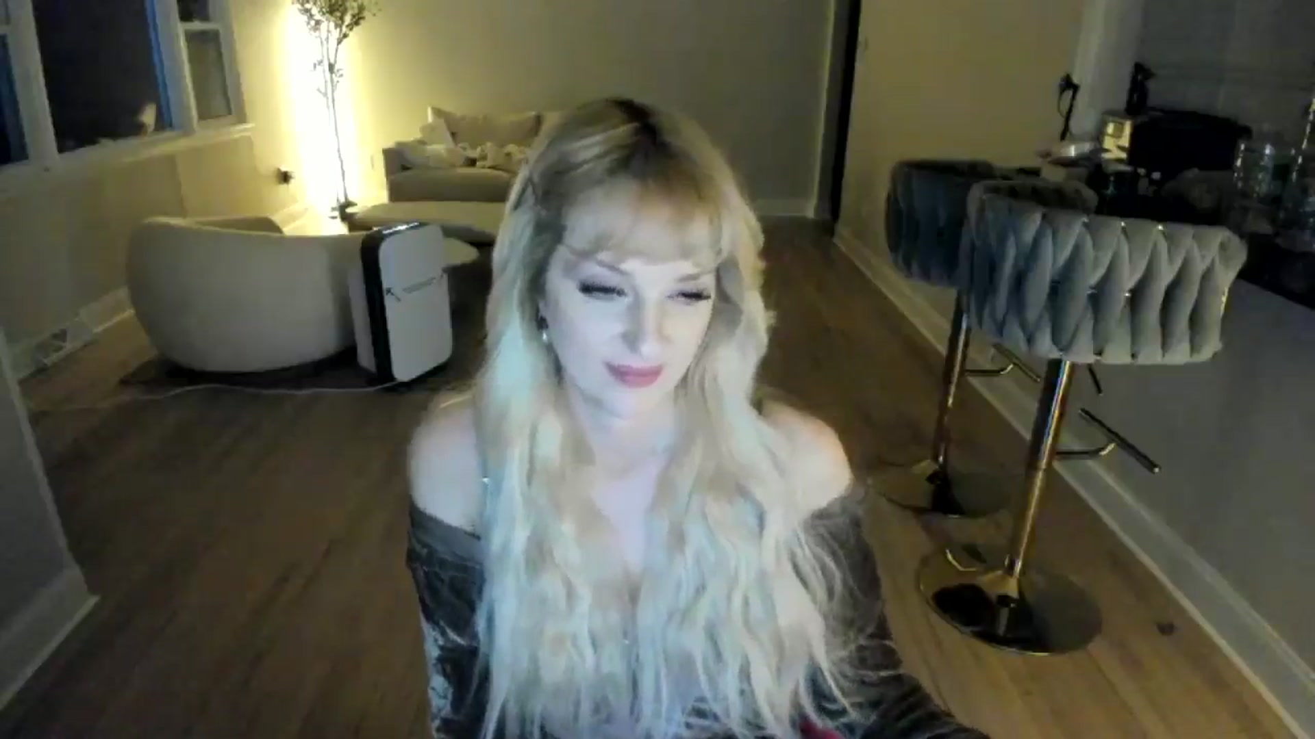 Gallery image thumbnail from Milk_Party's myfreecams stream on, 02/14/2025, 03:50 image 13 of 20