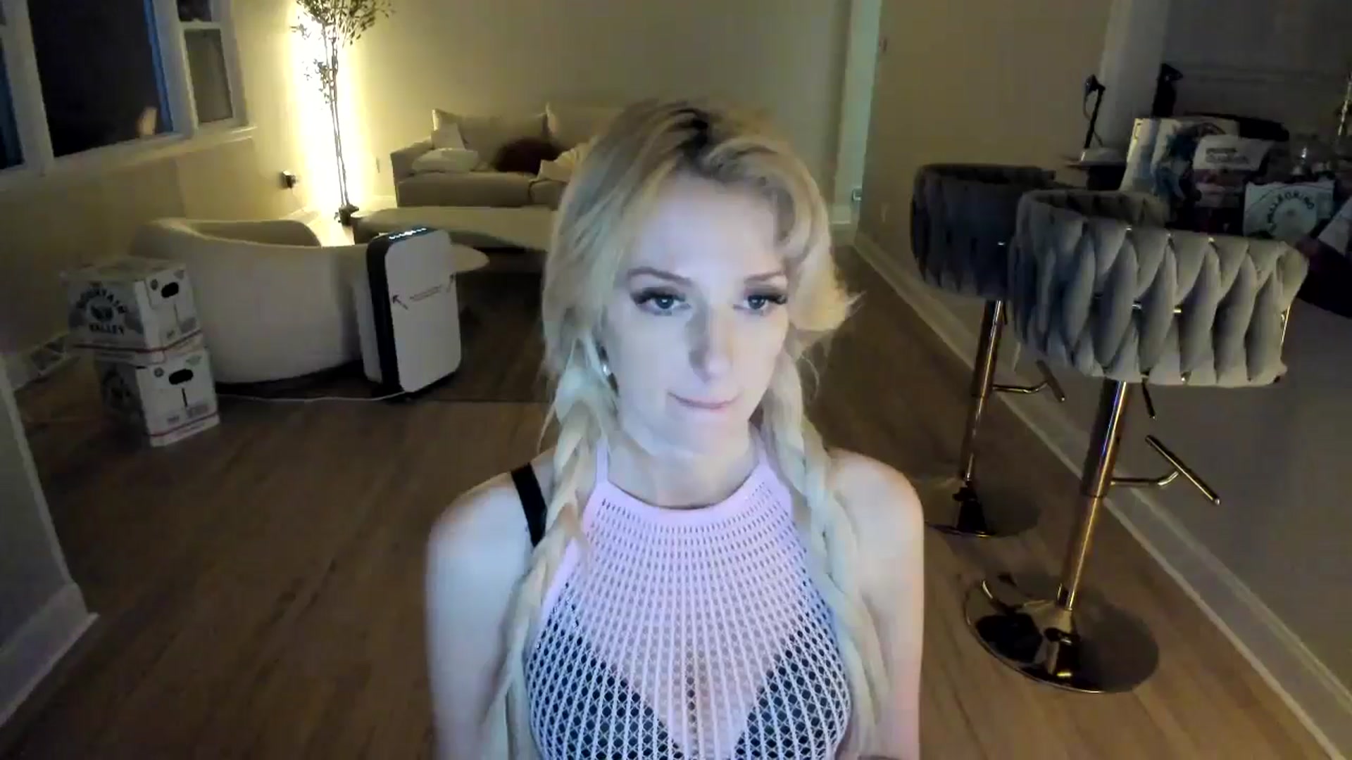 Gallery image thumbnail from Milk_Party's myfreecams stream on, 02/19/2025, 05:17 image 20 of 20