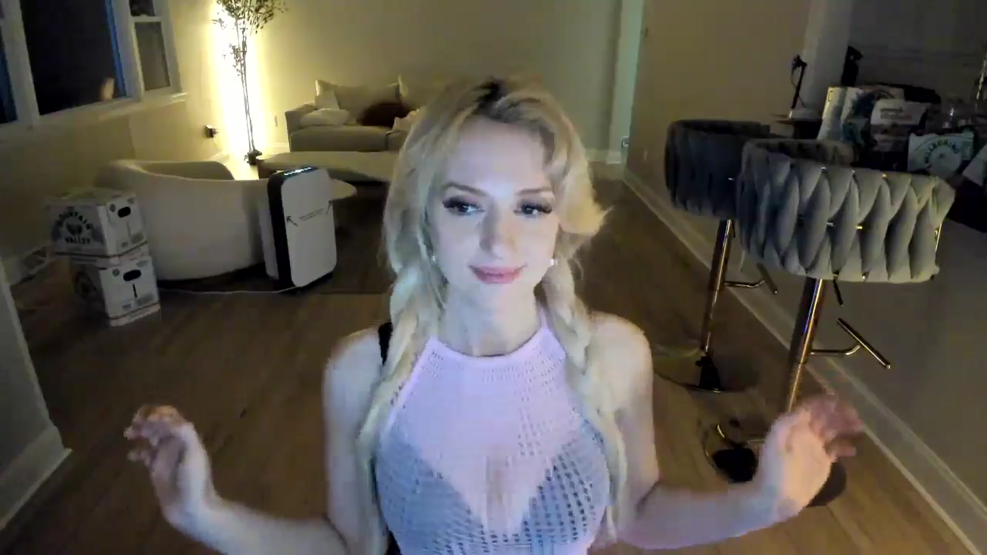 Gallery image thumbnail from Milk_Party's myfreecams stream on, 02/19/2025, 05:17 image 17 of 20