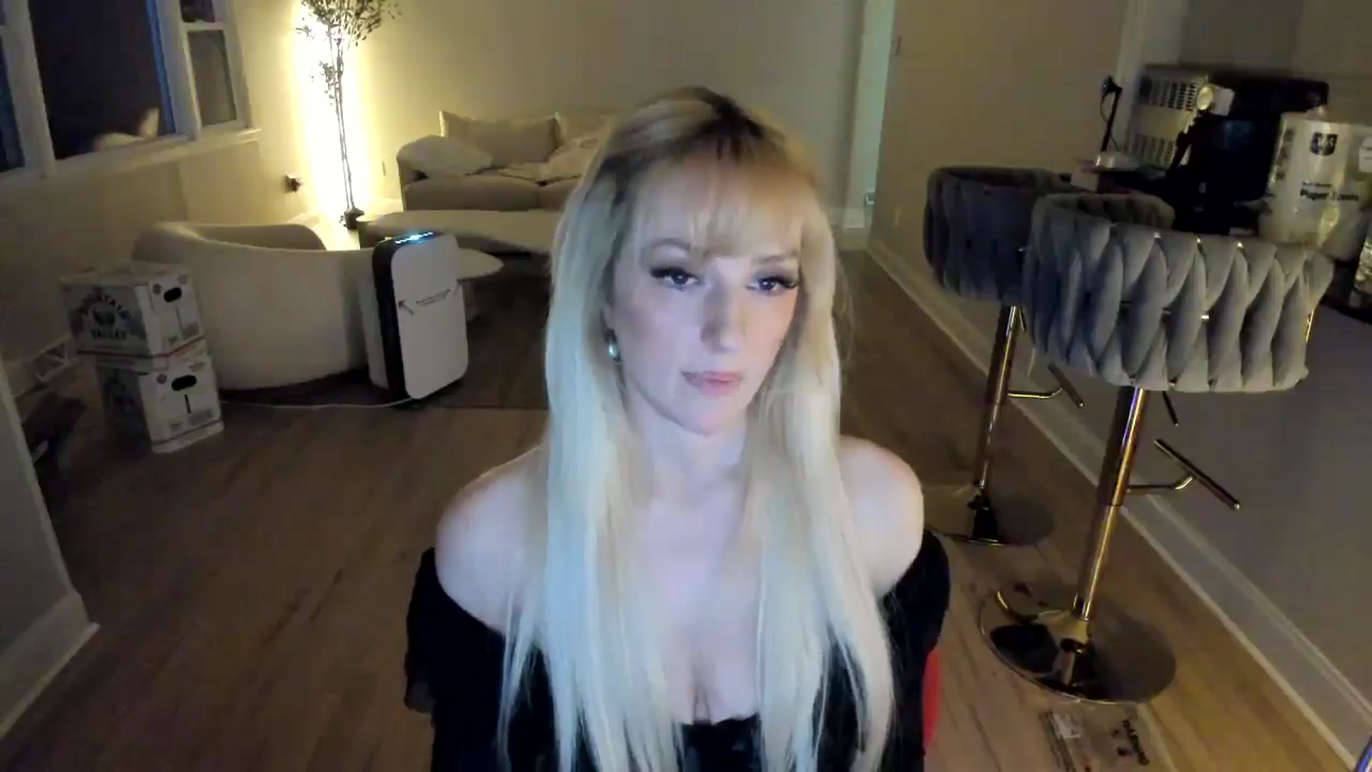 Gallery image thumbnail from Milk_Party's myfreecams stream on, 02/27/2025, 04:26 image 15 of 20