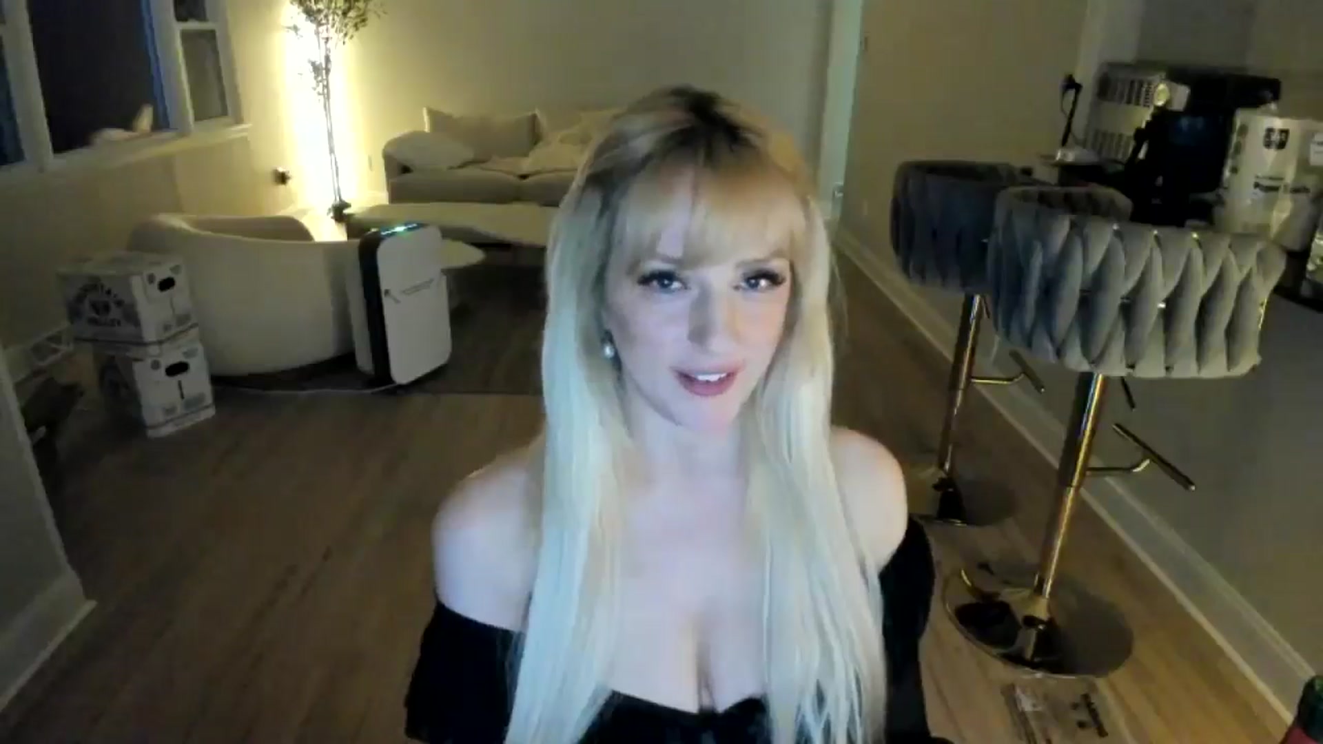 Gallery image thumbnail from Milk_Party's myfreecams stream on, 02/27/2025, 04:26 image 4 of 20