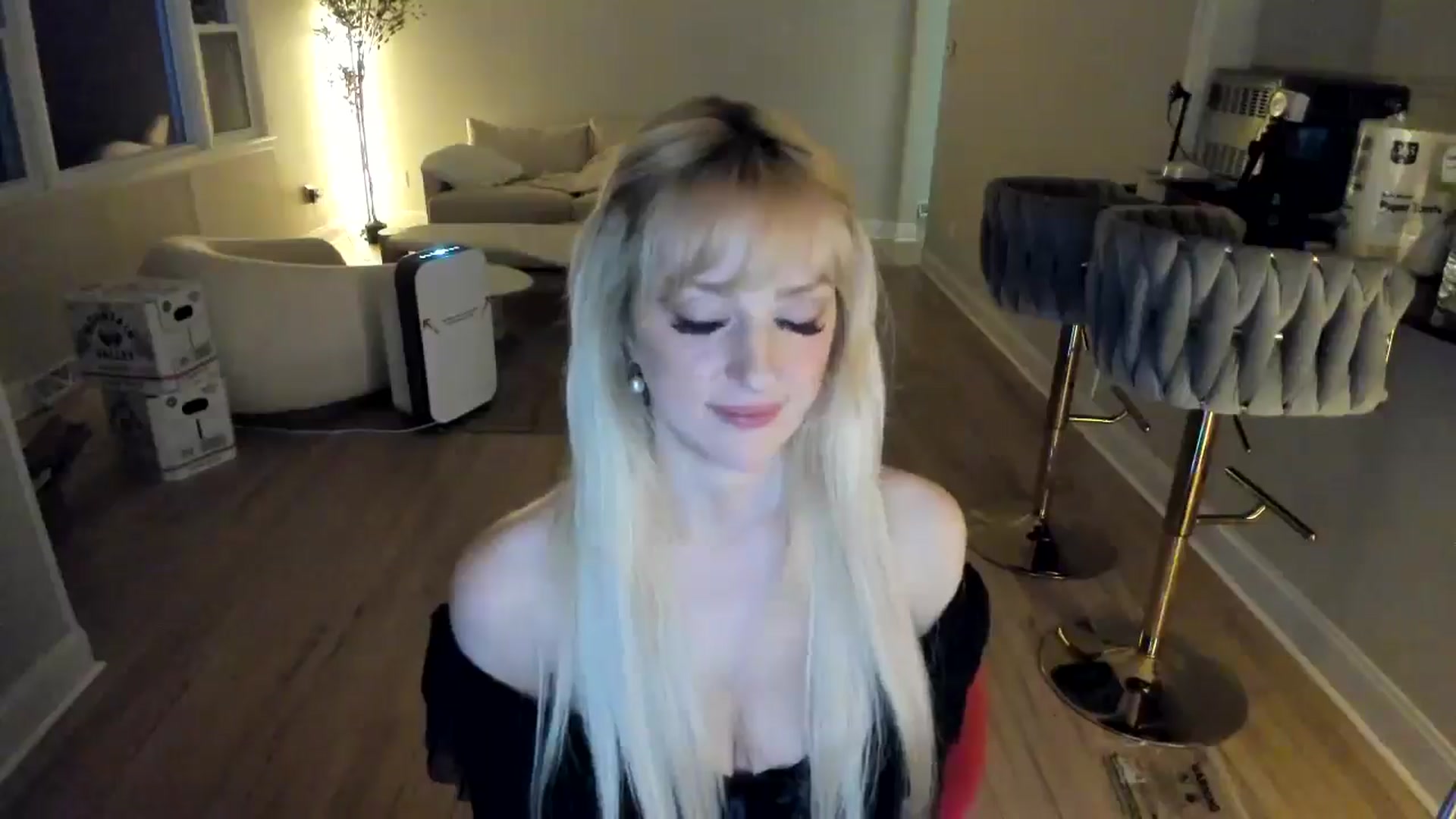 Gallery image thumbnail from Milk_Party's myfreecams stream on, 02/27/2025, 04:26 image 16 of 20