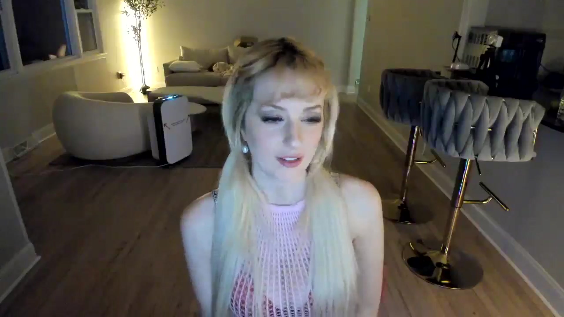 Gallery image thumbnail from Milk_Party's myfreecams stream on, 03/02/2025, 06:28 image 5 of 20