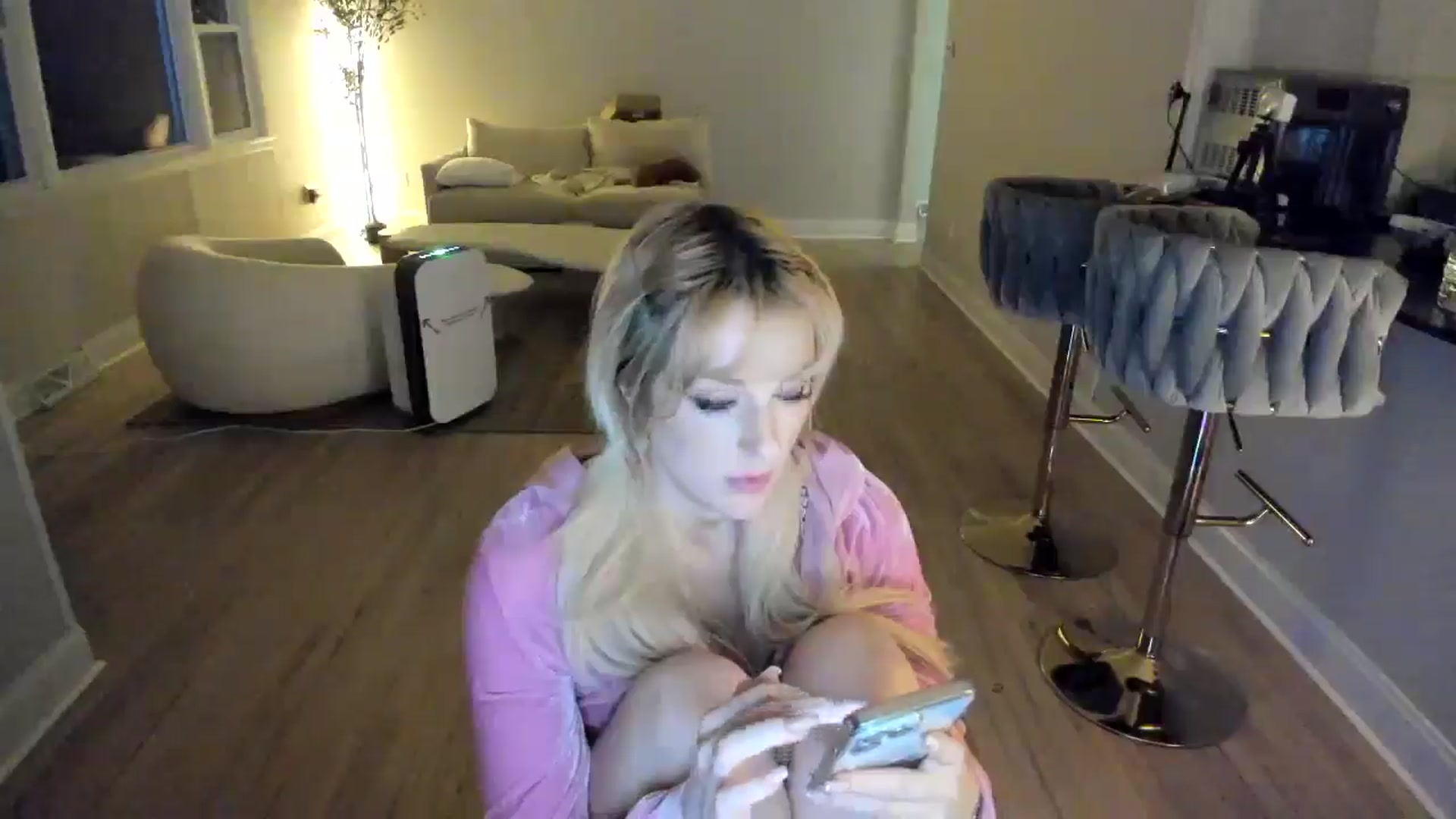 Gallery image thumbnail from Milk_Party's myfreecams stream on, 03/05/2025, 05:28 image 20 of 20