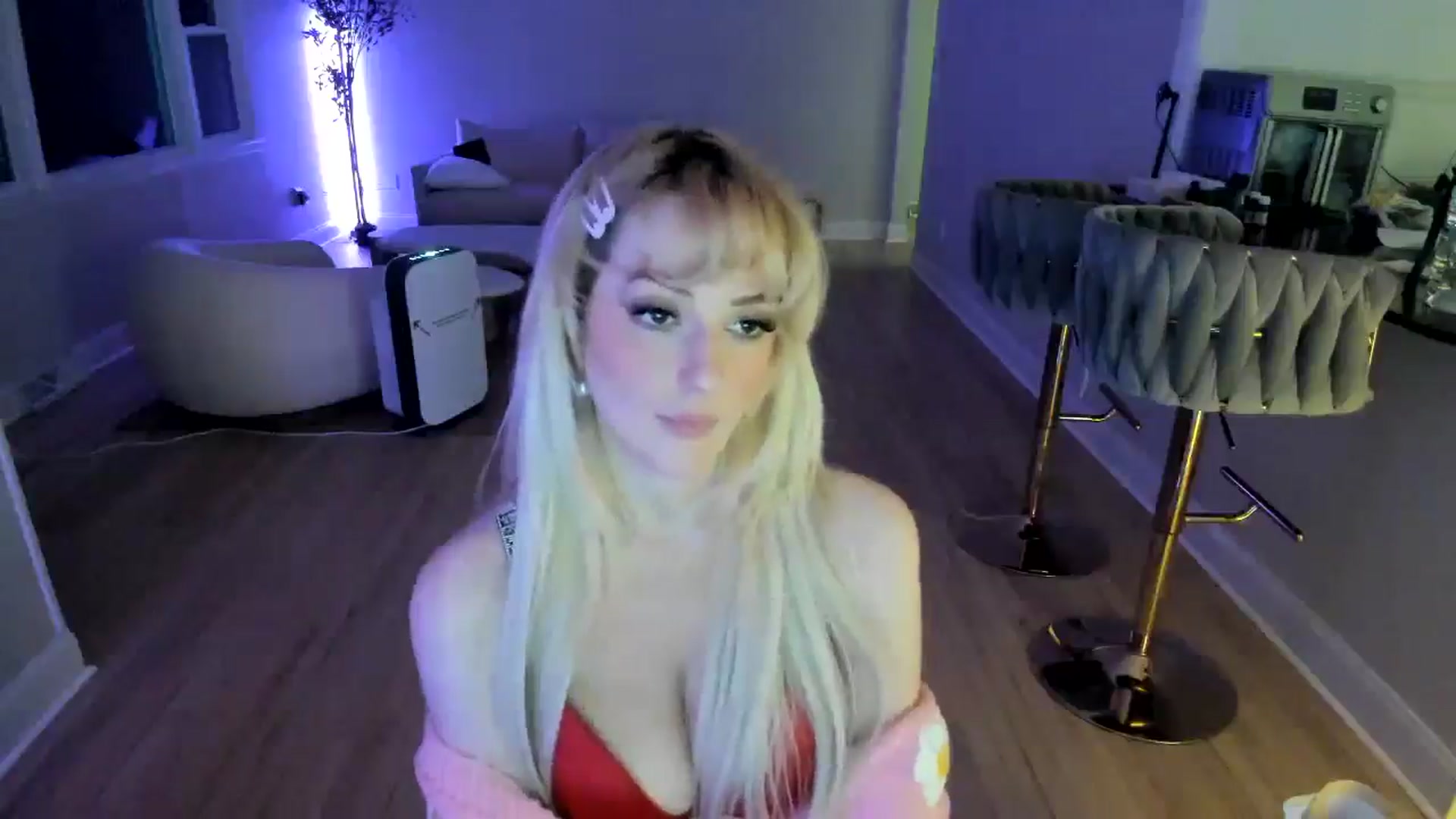 Gallery image thumbnail from Milk_Party's myfreecams stream on, 03/11/2025, 07:33 image 9 of 20