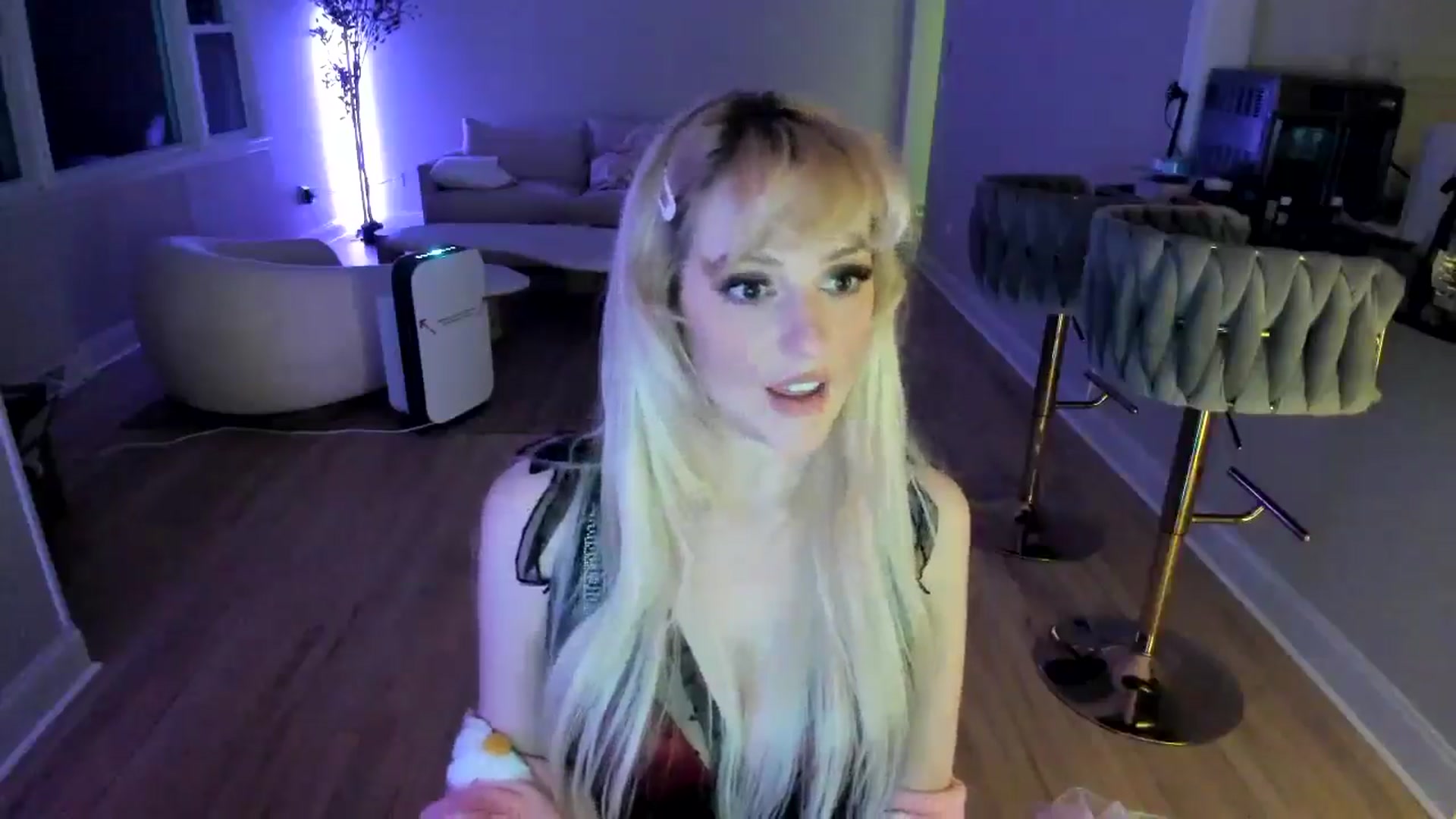 Gallery image thumbnail from Milk_Party's myfreecams stream on, 03/15/2025, 07:40 image 5 of 20