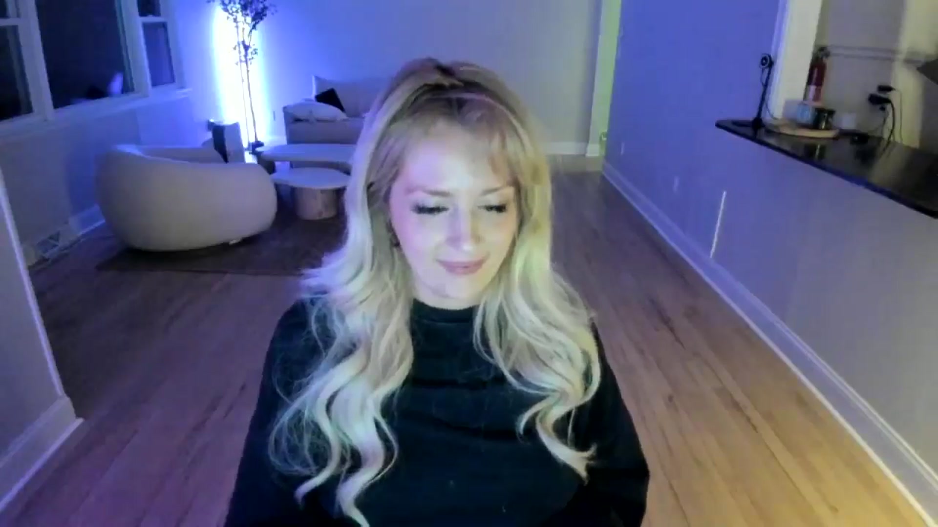 Gallery image thumbnail from Milk_Party's myfreecams stream on, 04/11/2025, 02:05 image 9 of 20