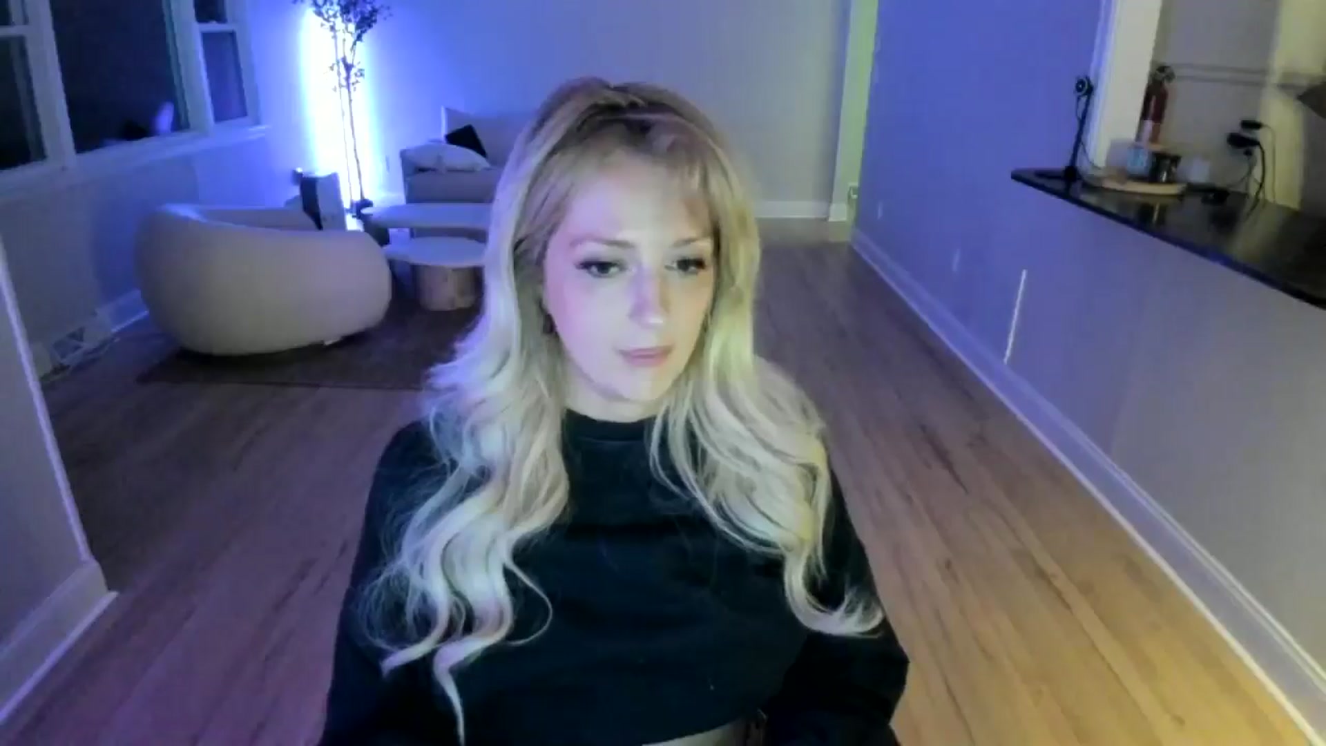Gallery image thumbnail from Milk_Party's myfreecams stream on, 04/11/2025, 02:05 image 13 of 20