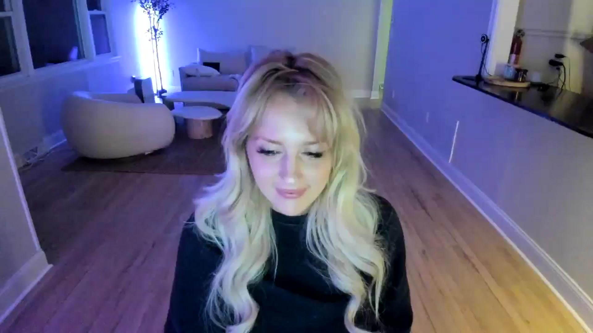 Gallery image thumbnail from Milk_Party's myfreecams stream on, 04/11/2025, 07:13 image 15 of 20