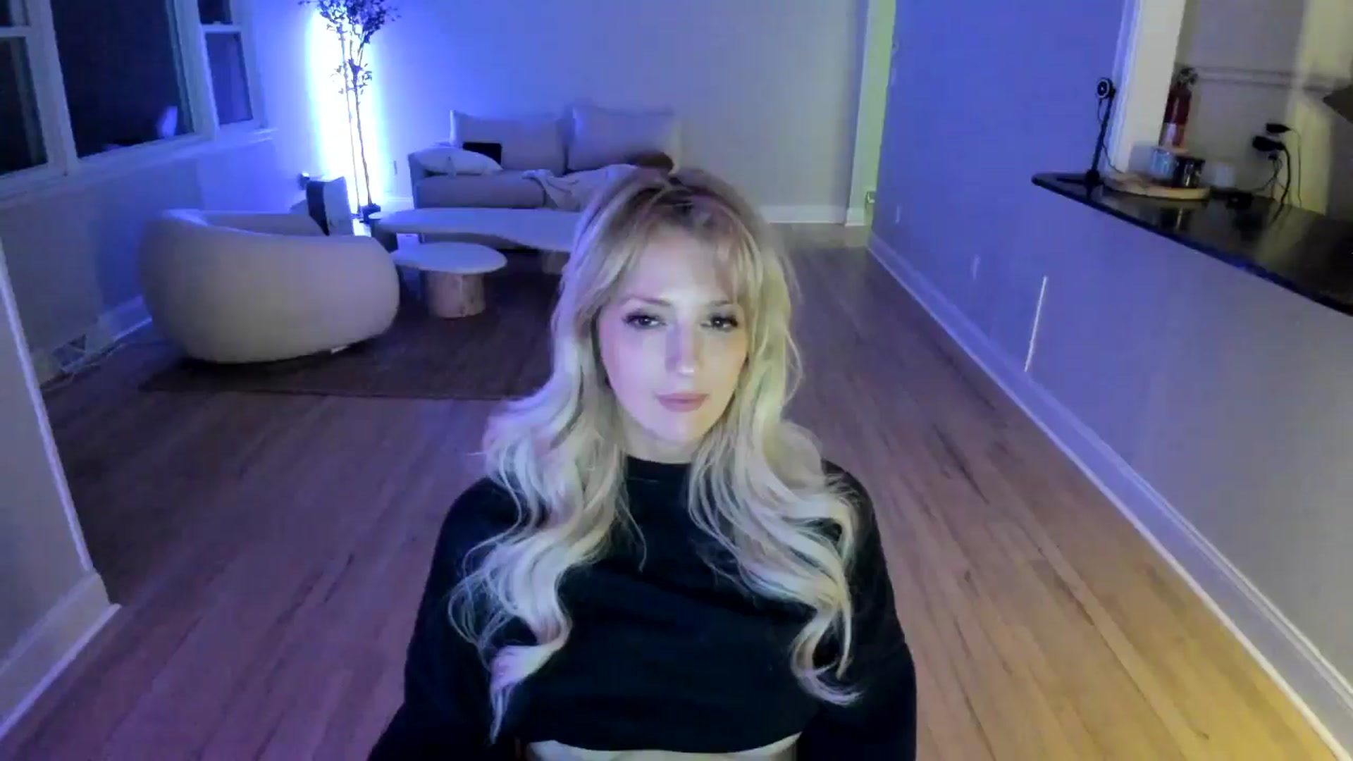 Gallery image thumbnail from Milk_Party's myfreecams stream on, 04/11/2025, 07:13 image 14 of 20