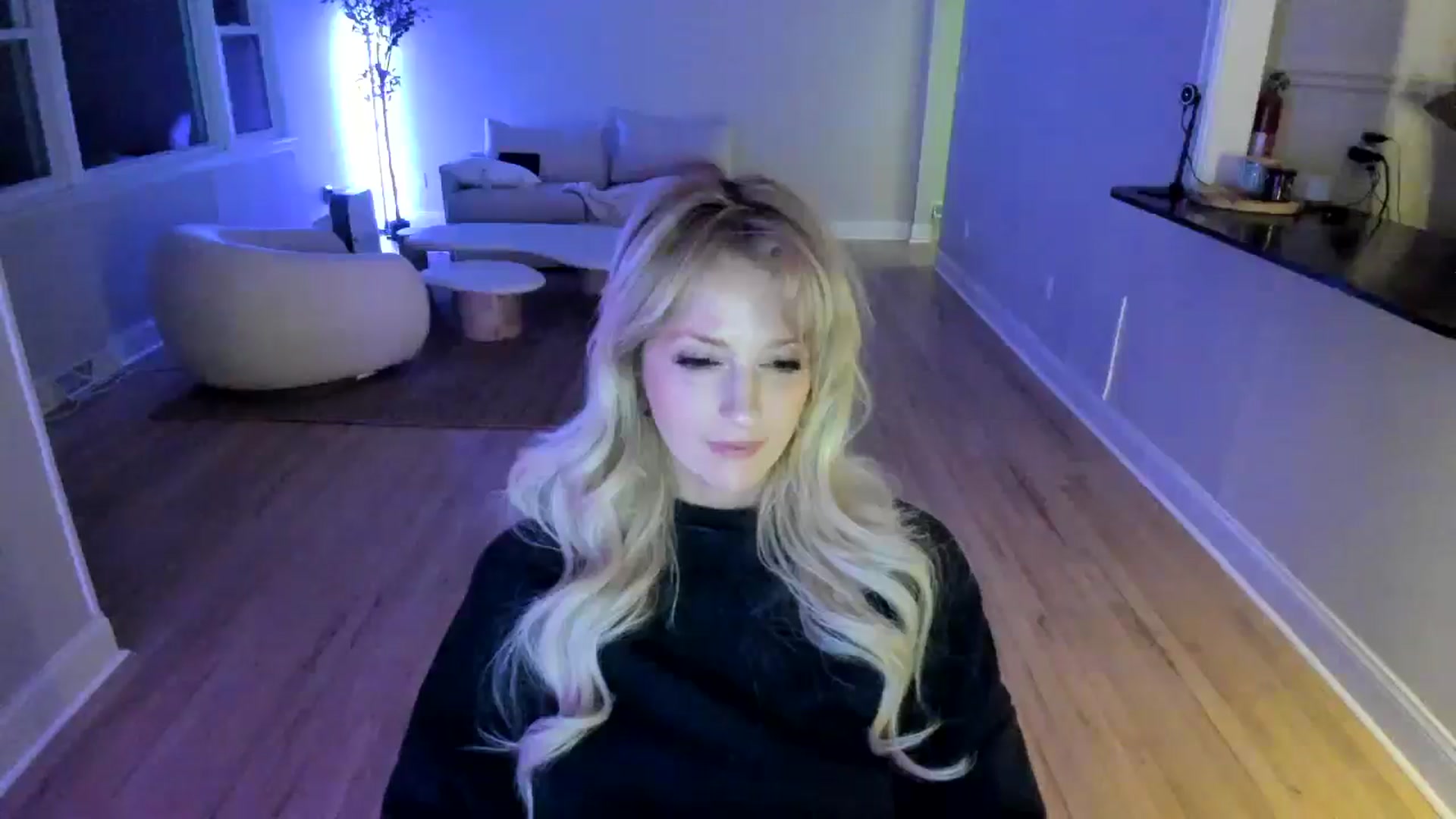 Gallery image thumbnail from Milk_Party's myfreecams stream on, 04/11/2025, 07:13 image 18 of 20