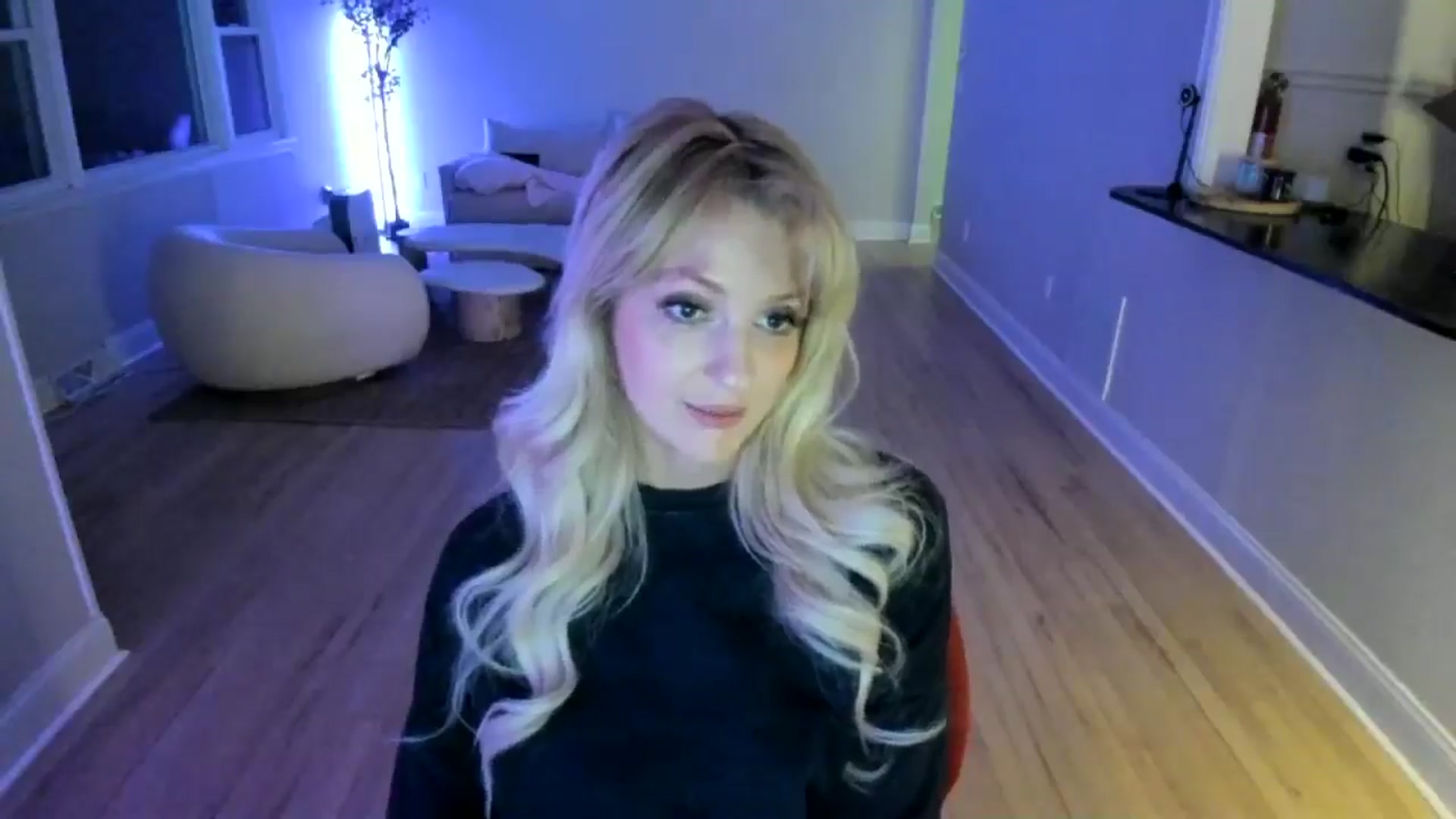 Gallery image thumbnail from Milk_Party's myfreecams stream on, 04/11/2025, 07:58 image 18 of 20