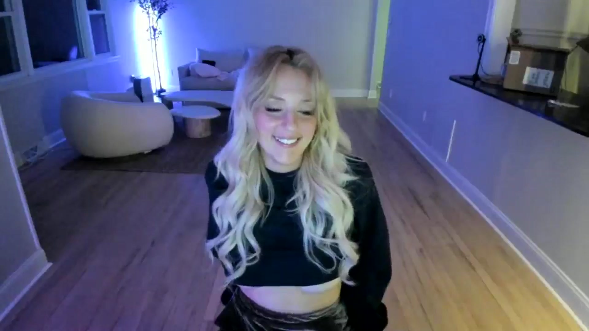 Gallery image thumbnail from Milk_Party's myfreecams stream on, 04/12/2025, 05:55 image 15 of 20