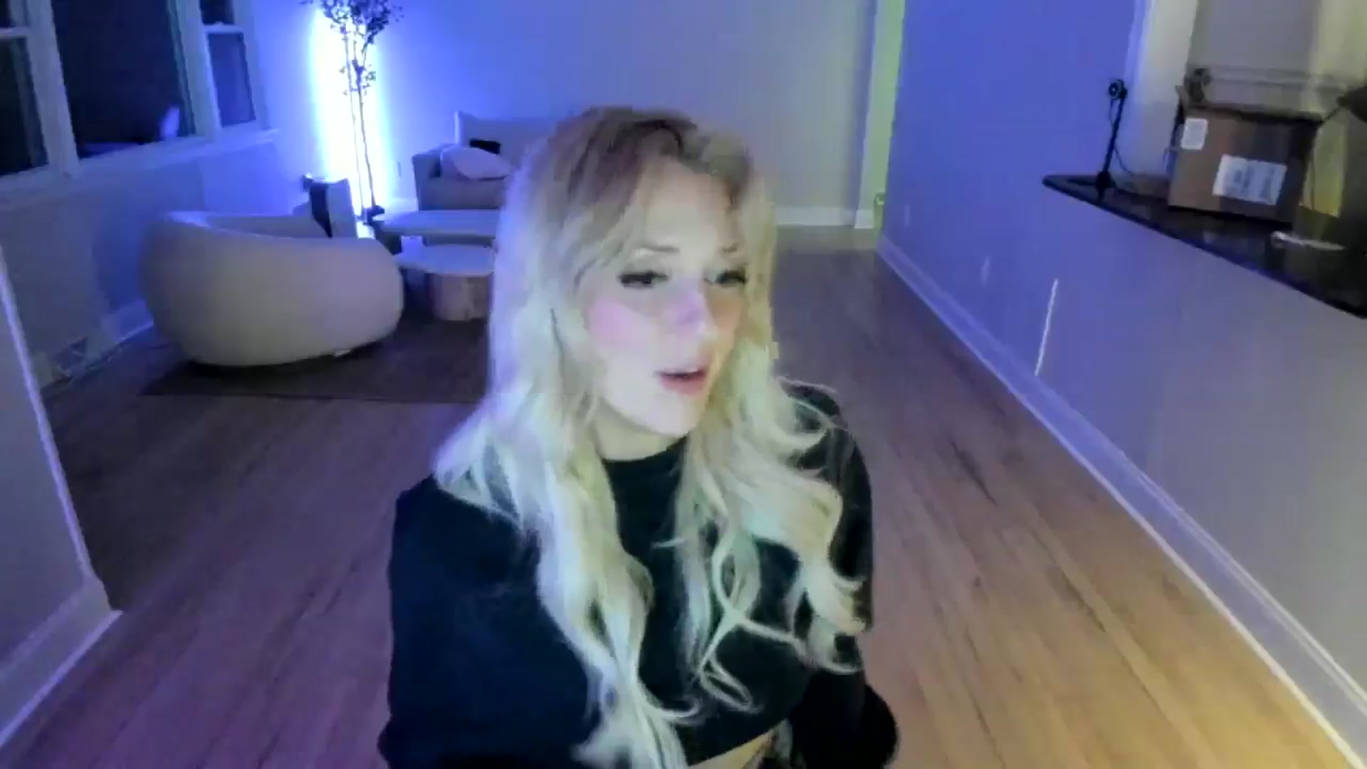 Gallery image thumbnail from Milk_Party's myfreecams stream on, 04/12/2025, 05:55 image 19 of 20
