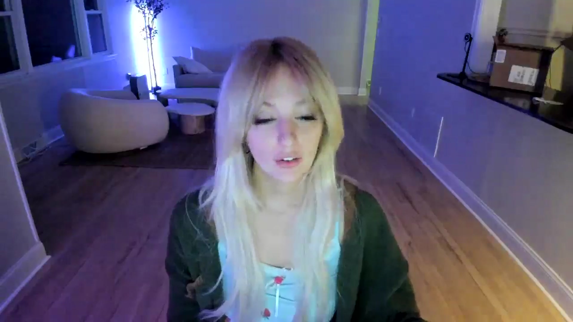 Gallery image thumbnail from Milk_Party's myfreecams stream on, 04/13/2025, 01:21 image 6 of 20