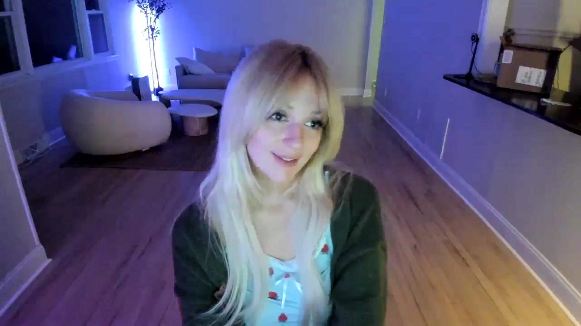 Gallery image thumbnail from Milk_Party's myfreecams stream on, 04/13/2025, 01:21 image 14 of 20