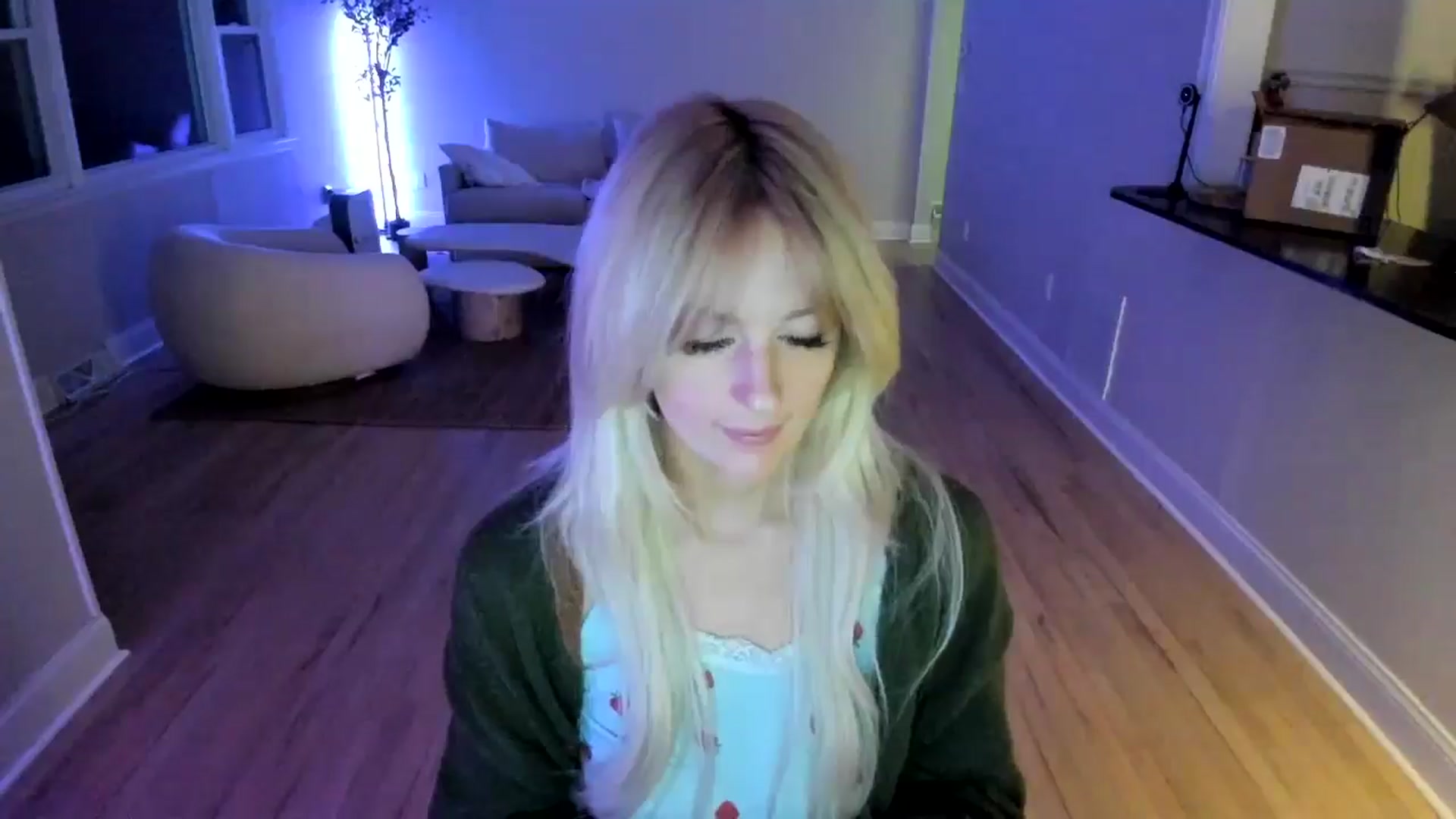 Gallery image thumbnail from Milk_Party's myfreecams stream on, 04/13/2025, 04:50 image 8 of 20