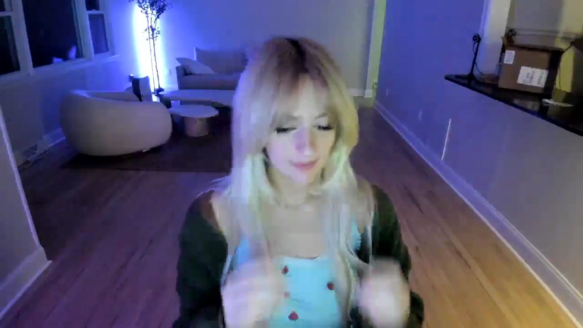 Gallery image thumbnail from Milk_Party's myfreecams stream on, 04/13/2025, 04:50 image 5 of 20