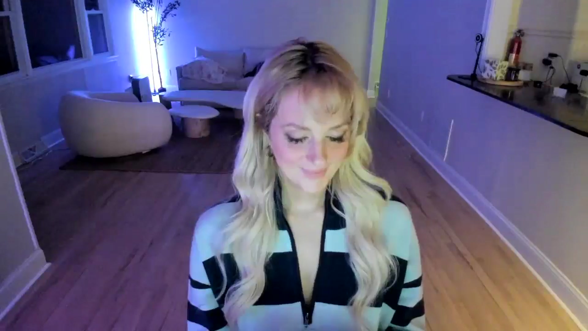 Gallery image thumbnail from Milk_Party's myfreecams stream on, 04/22/2025, 04:21 image 18 of 20