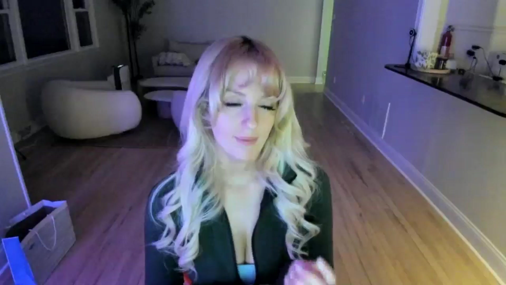 Gallery image thumbnail from Milk_Party's myfreecams stream on, 04/25/2025, 24:41 image 2 of 20