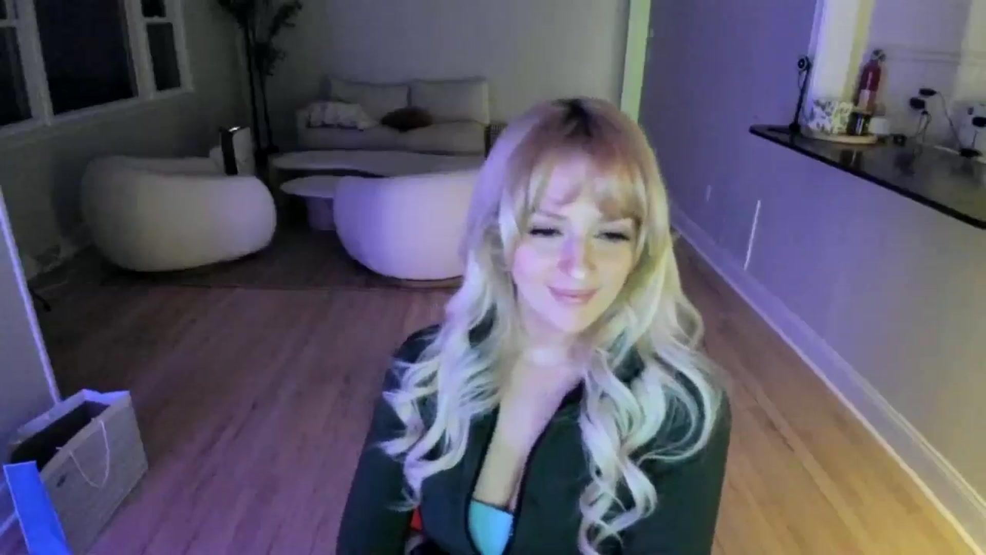 Gallery image thumbnail from Milk_Party's myfreecams stream on, 04/25/2025, 24:41 image 17 of 20