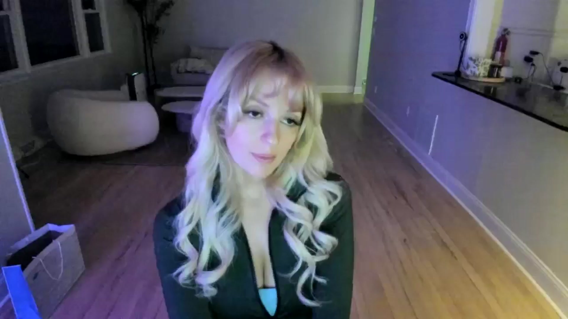 Gallery image thumbnail from Milk_Party's myfreecams stream on, 04/25/2025, 24:41 image 7 of 20
