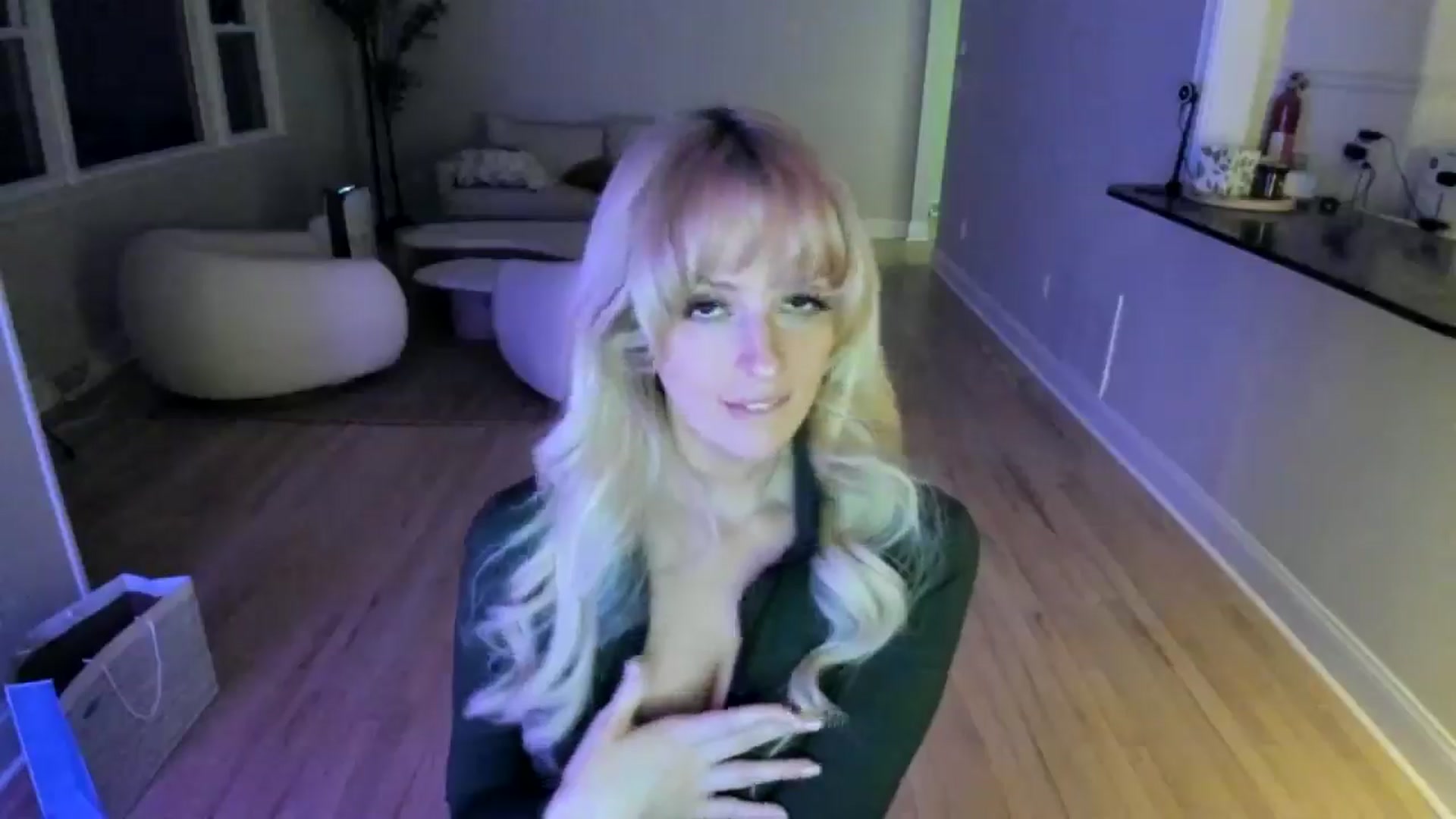Gallery image thumbnail from Milk_Party's myfreecams stream on, 04/25/2025, 02:26 image 15 of 20