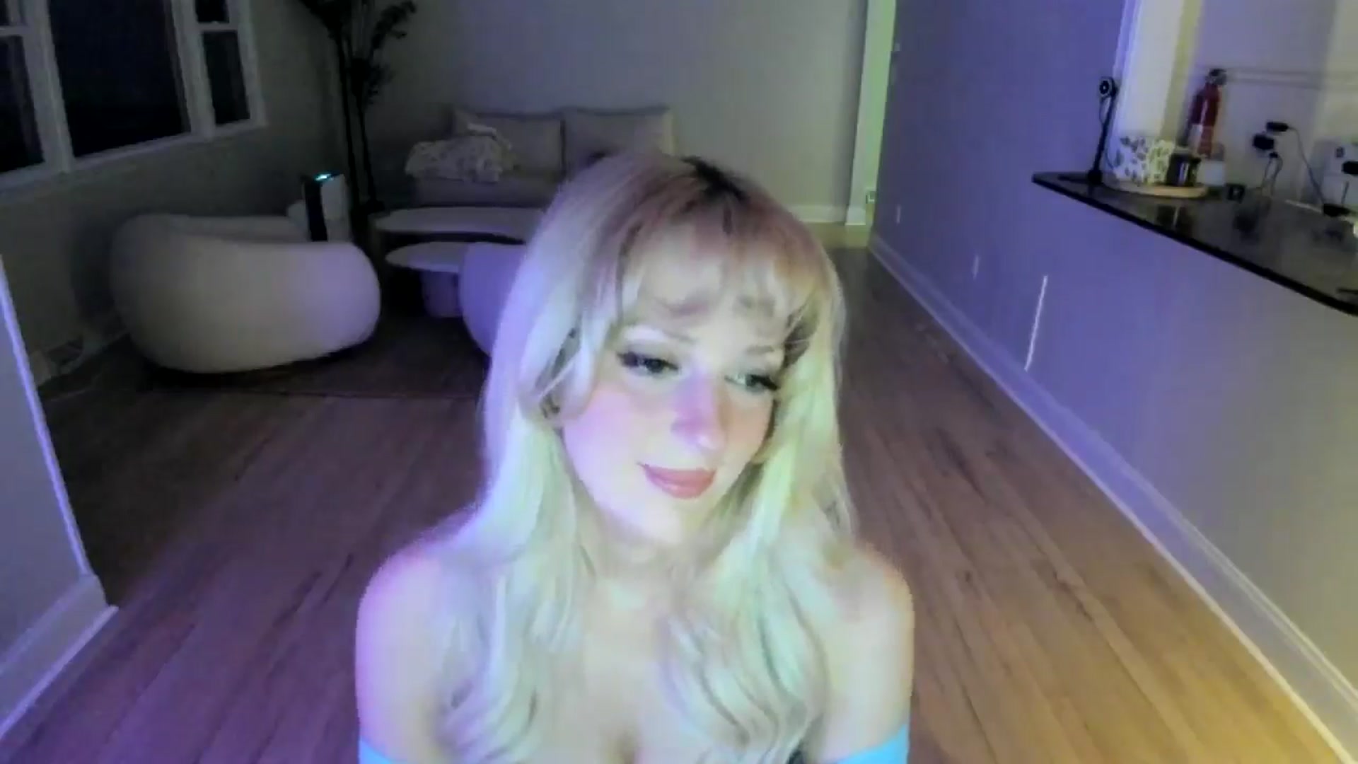 Gallery image thumbnail from Milk_Party's myfreecams stream on, 04/26/2025, 03:53 image 6 of 20