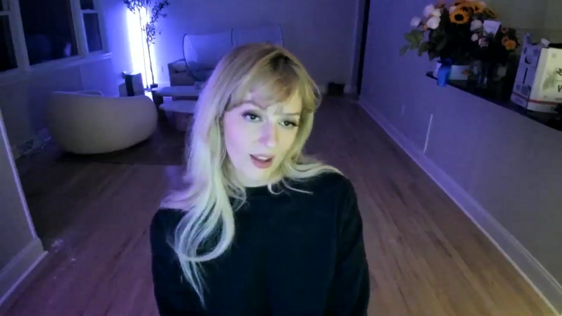 Gallery image thumbnail from Milk_Party's myfreecams stream on, 05/31/2025, 06:55 image 10 of 20