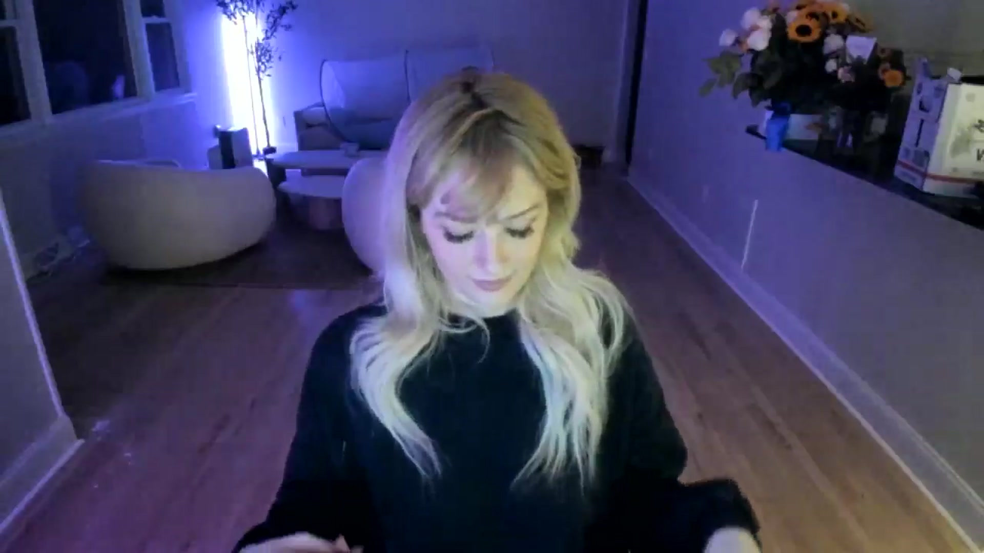 Gallery image thumbnail from Milk_Party's myfreecams stream on, 05/31/2025, 06:55 image 4 of 20