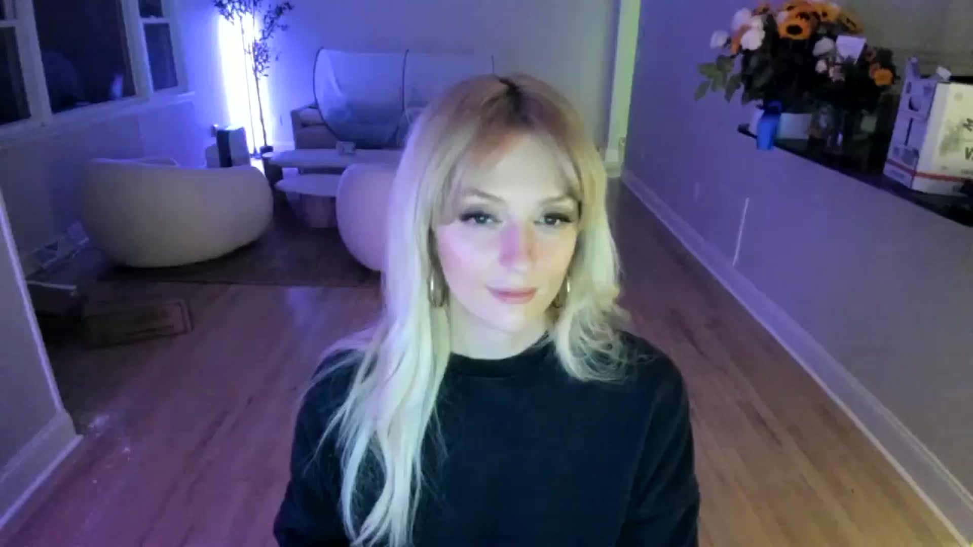 Gallery image thumbnail from Milk_Party's myfreecams stream on, 06/01/2025, 05:34 image 7 of 20