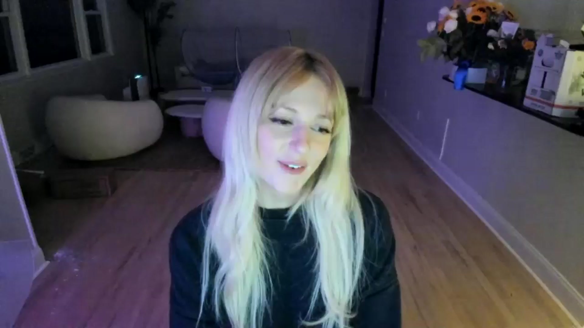 Gallery image thumbnail from Milk_Party's myfreecams stream on, 06/03/2025, 03:32 image 5 of 20