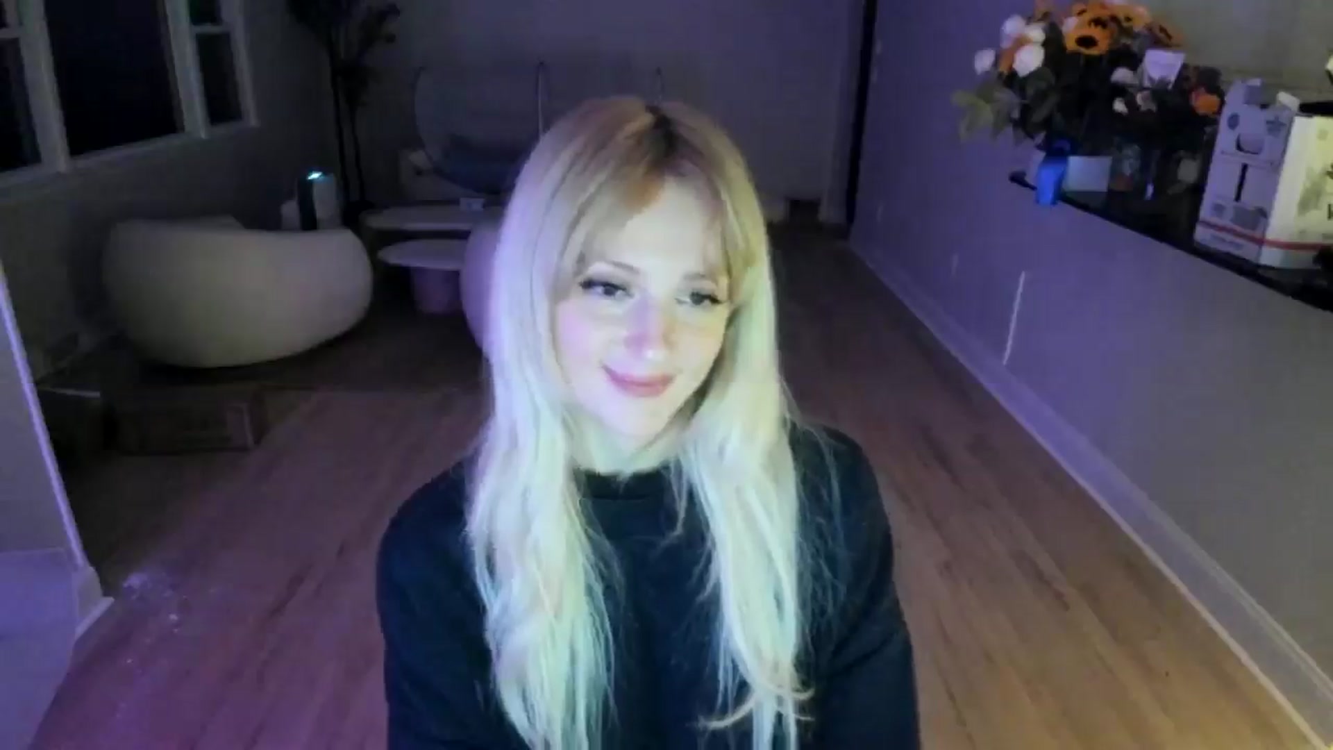 Gallery image thumbnail from Milk_Party's myfreecams stream on, 06/03/2025, 03:32 image 2 of 20