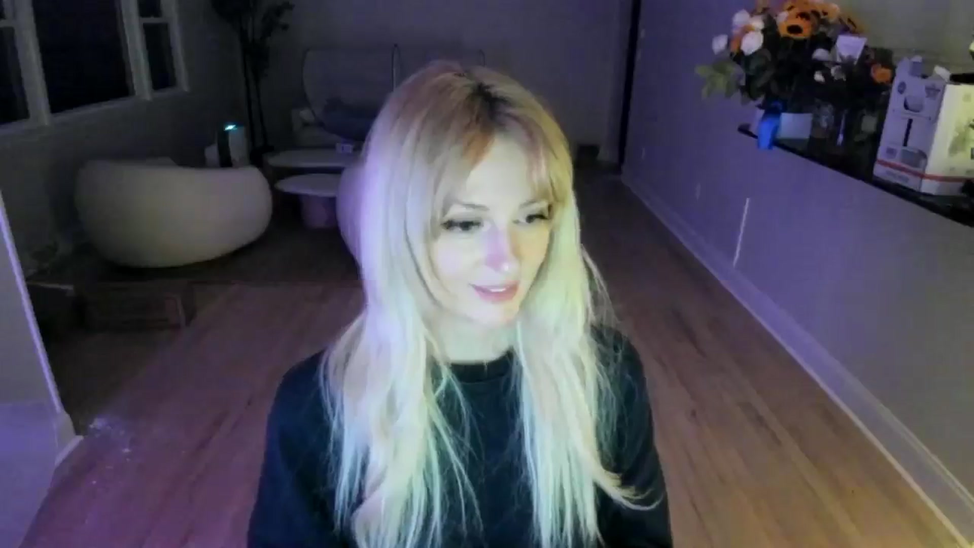 Gallery image thumbnail from Milk_Party's myfreecams stream on, 06/03/2025, 04:21 image 7 of 20