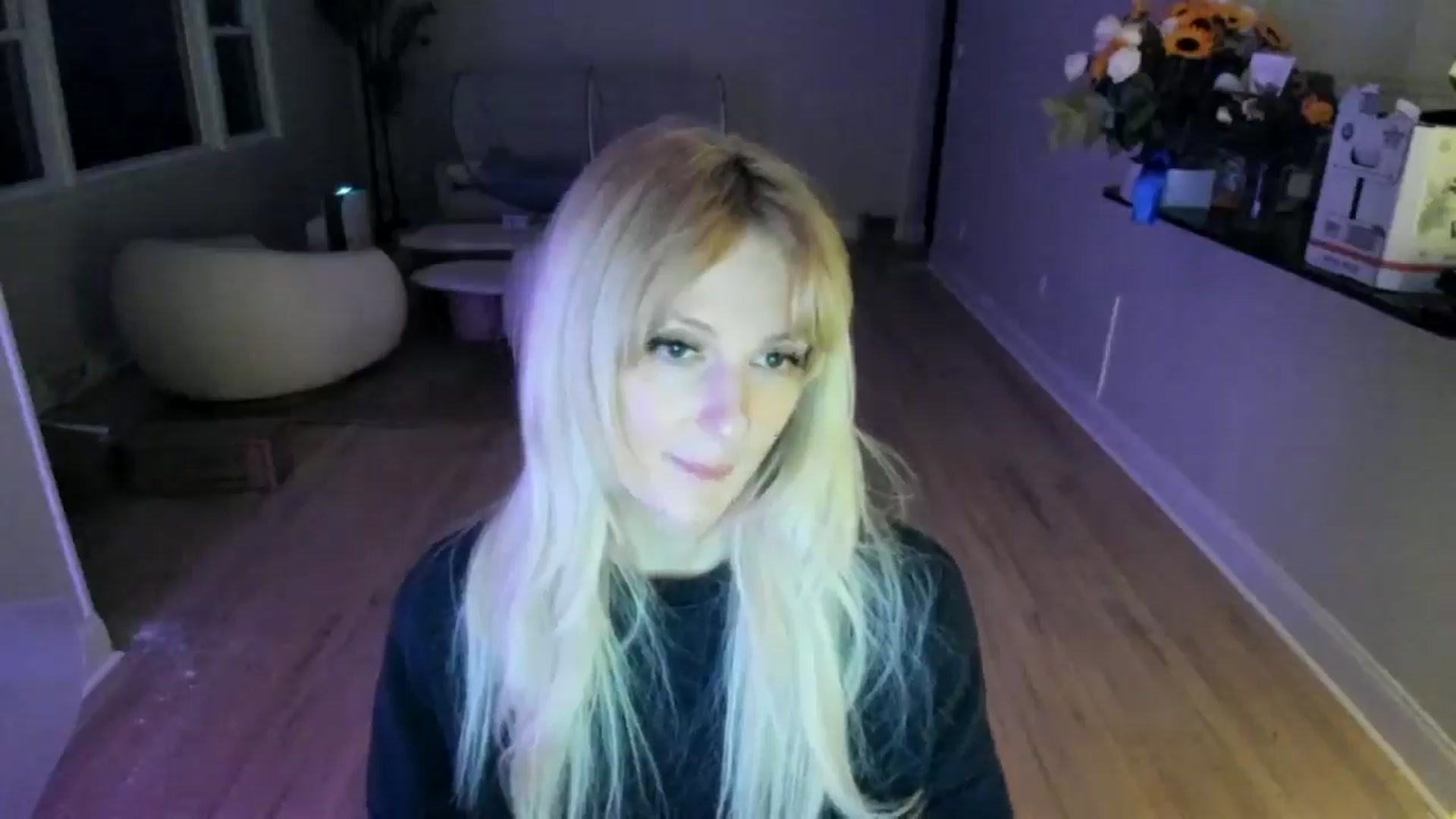 Gallery image thumbnail from Milk_Party's myfreecams stream on, 06/03/2025, 04:21 image 18 of 20