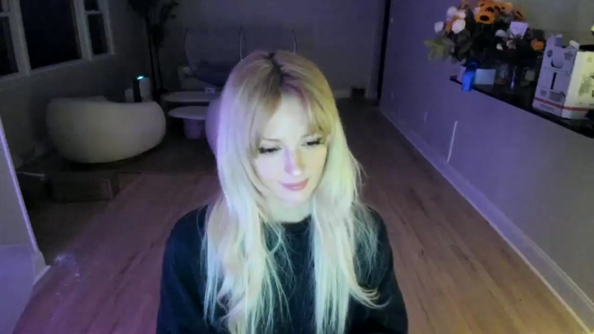 Gallery image thumbnail from Milk_Party's myfreecams stream on, 06/03/2025, 04:21 image 20 of 20