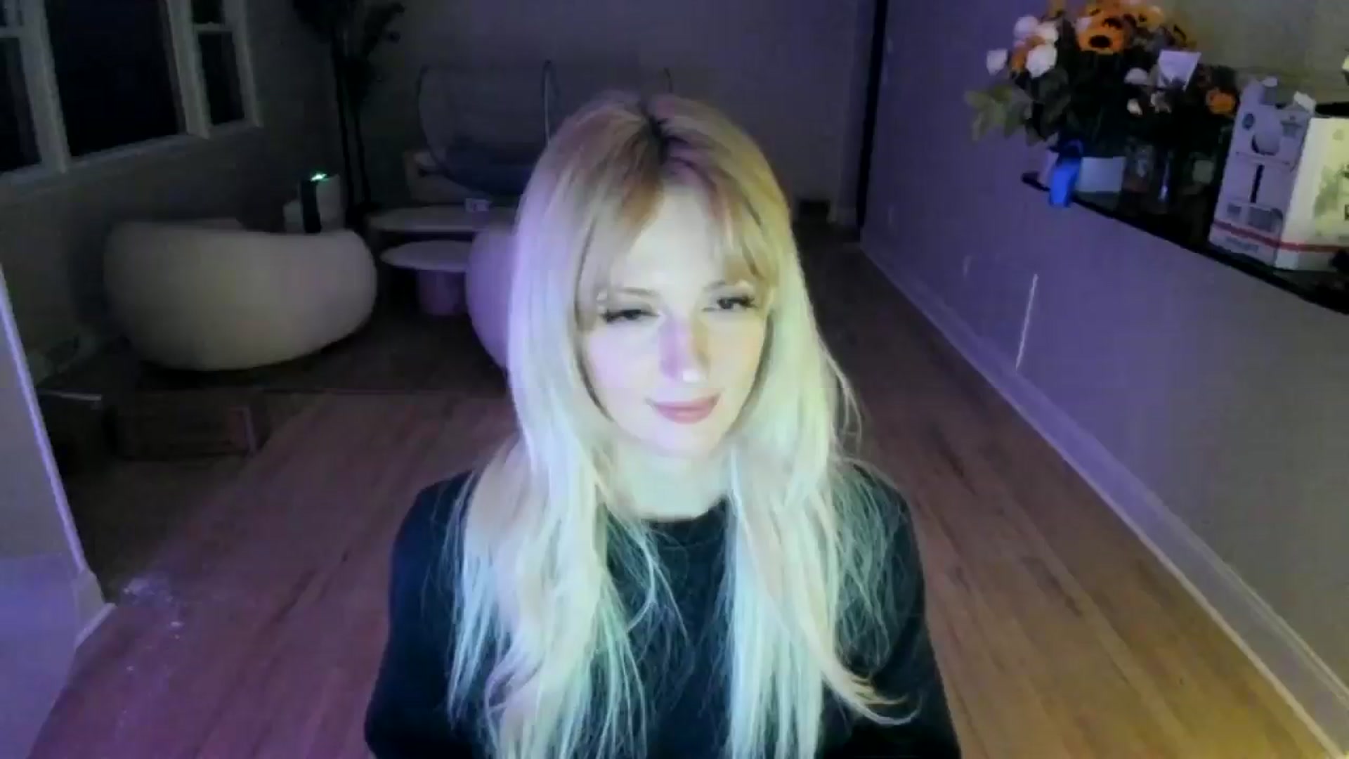 Gallery image thumbnail from Milk_Party's myfreecams stream on, 06/03/2025, 04:50 image 9 of 20
