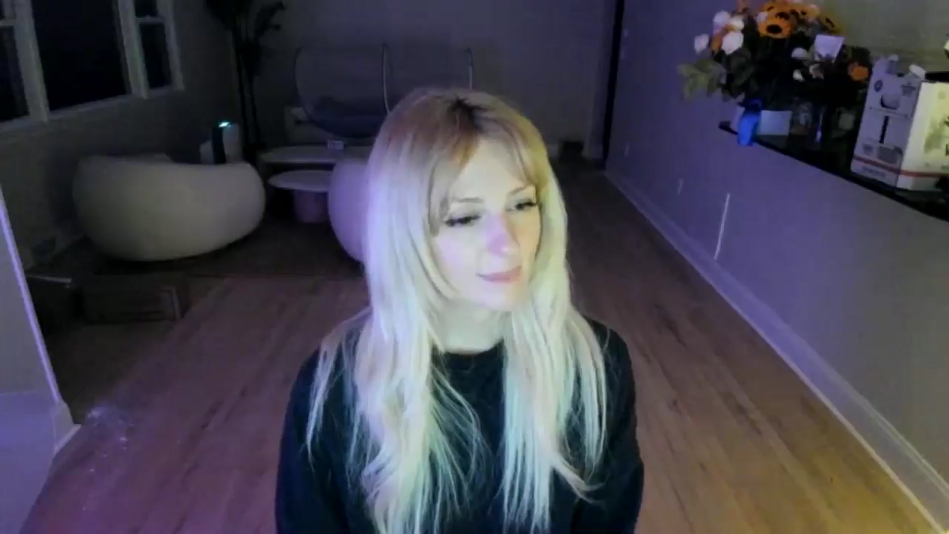 Gallery image thumbnail from Milk_Party's myfreecams stream on, 06/03/2025, 05:45 image 12 of 20