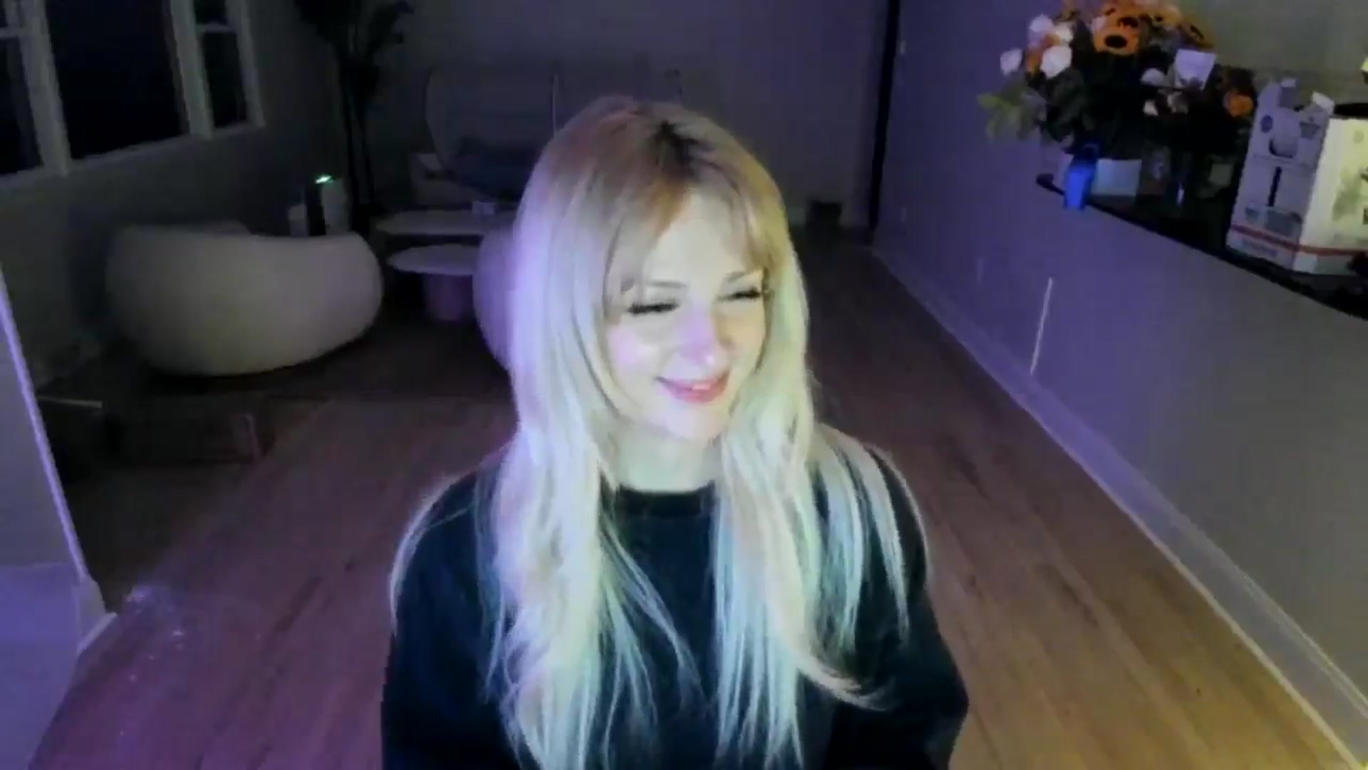 Gallery image thumbnail from Milk_Party's myfreecams stream on, 06/03/2025, 05:45 image 20 of 20