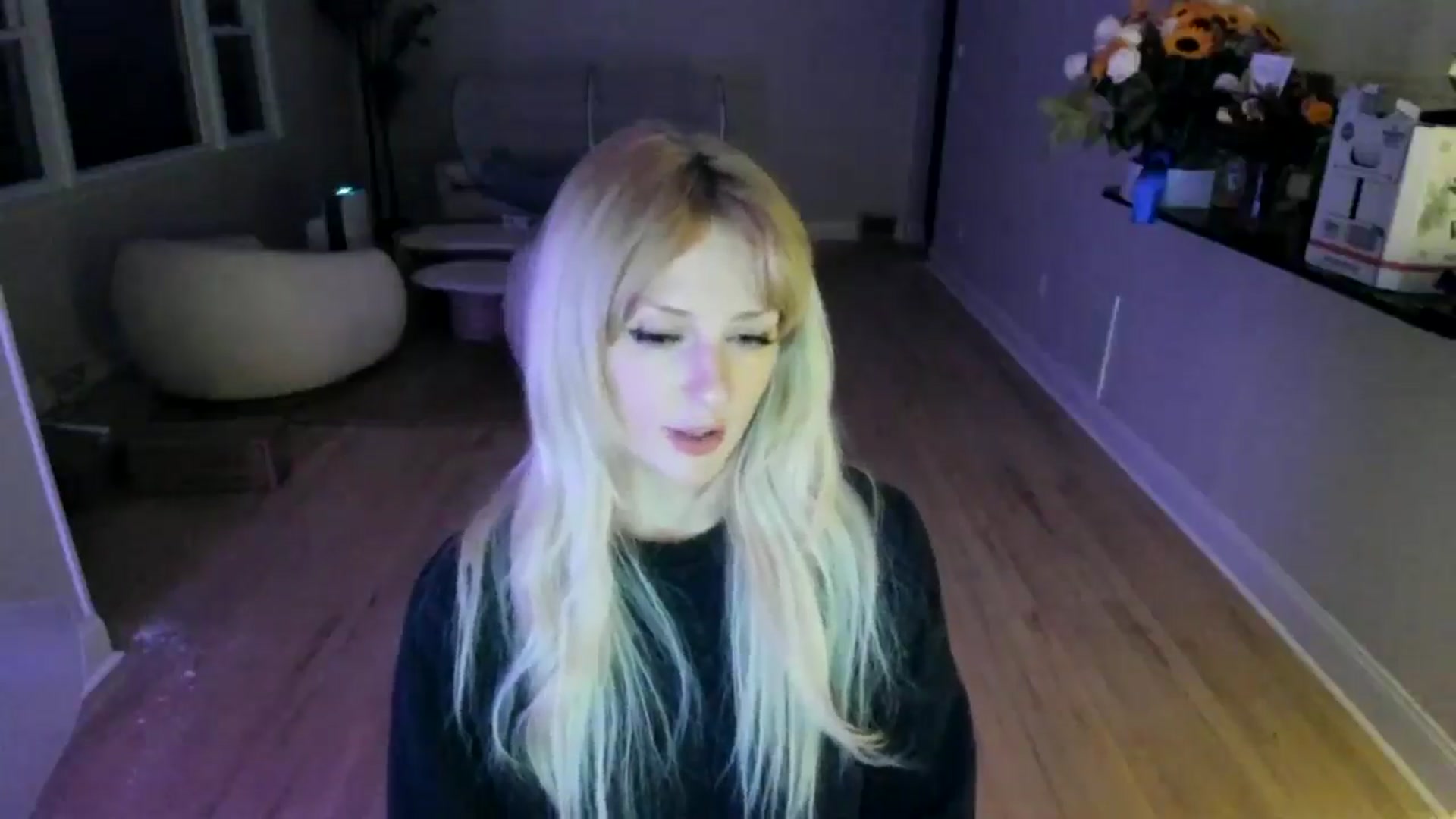 Gallery image thumbnail from Milk_Party's myfreecams stream on, 06/03/2025, 05:45 image 7 of 20