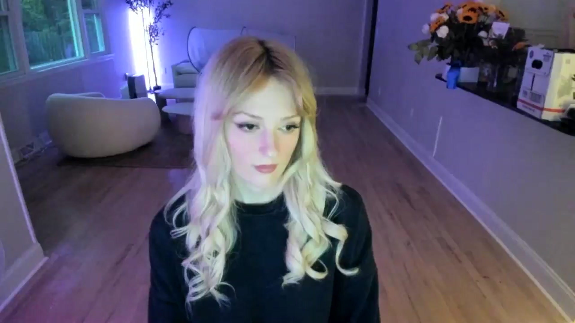 Gallery image thumbnail from Milk_Party's myfreecams stream on, 06/05/2025, 24:54 image 7 of 20