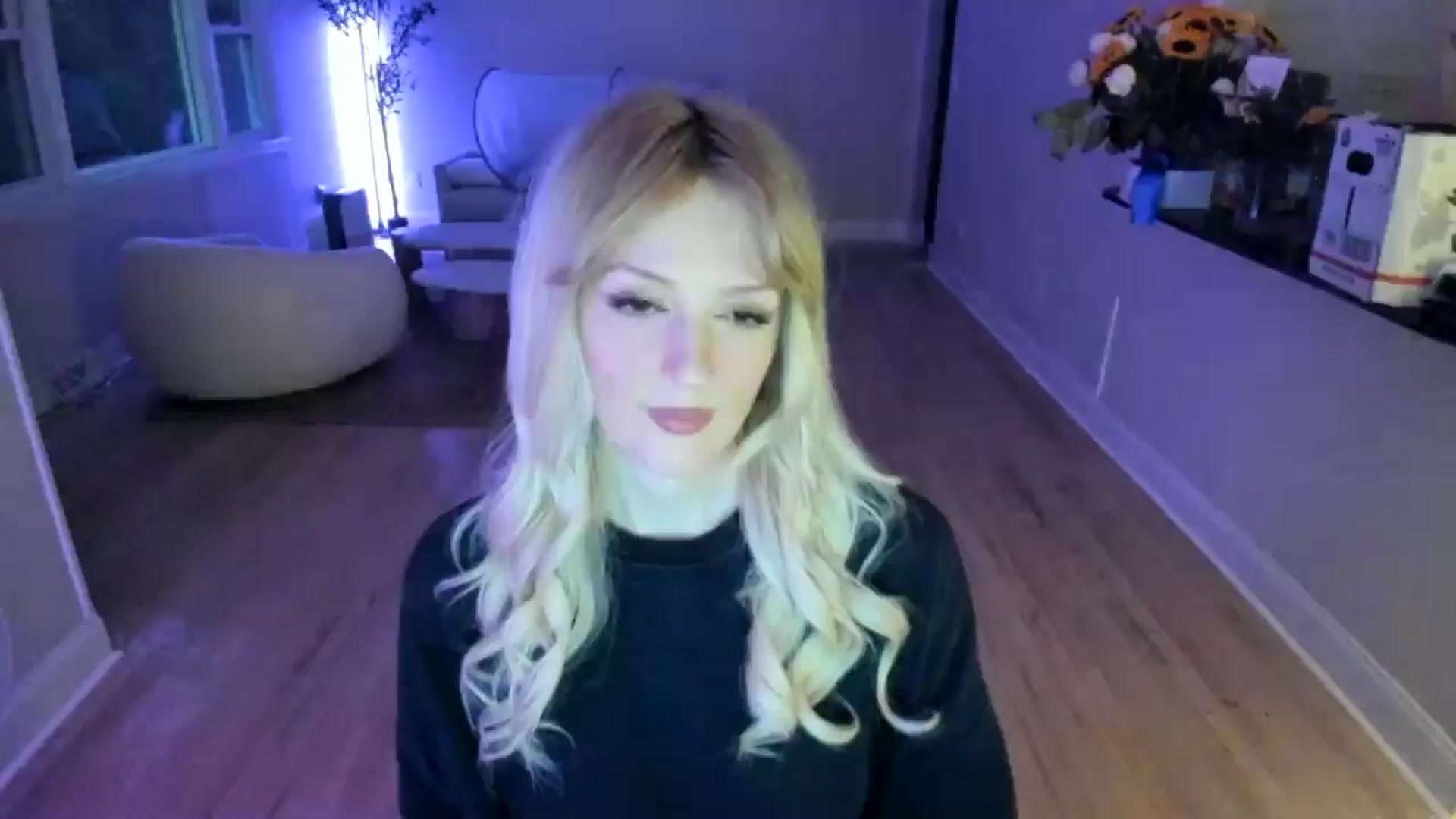 Gallery image thumbnail from Milk_Party's myfreecams stream on, 06/05/2025, 24:54 image 12 of 20